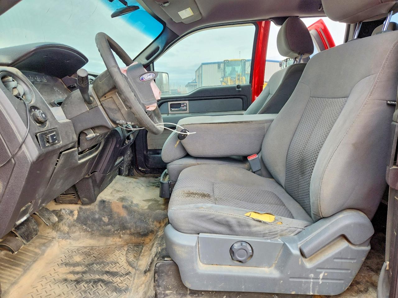 2011 Ford F150 Super Cab Красный vin: 1FTFX1EF8BFD26301
