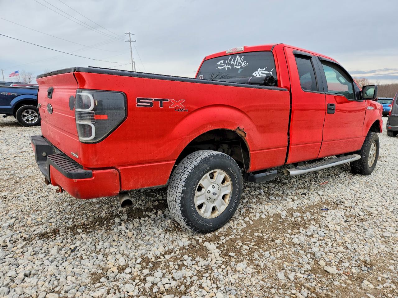 2011 Ford F150 Super Cab Красный vin: 1FTFX1EF8BFD26301