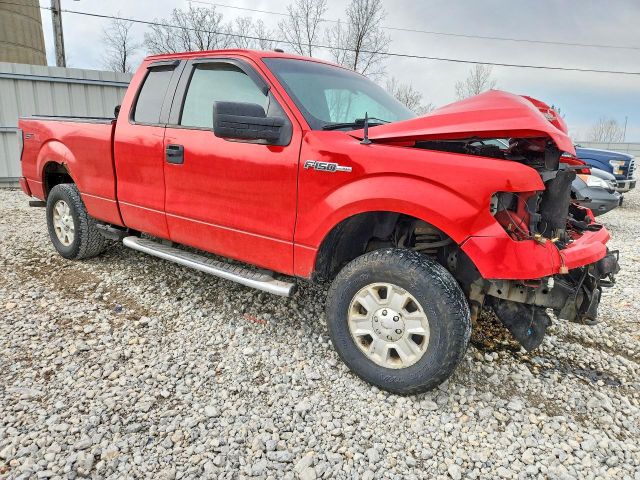 2011 Ford F150 Super Cab Красный vin: 1FTFX1EF8BFD26301