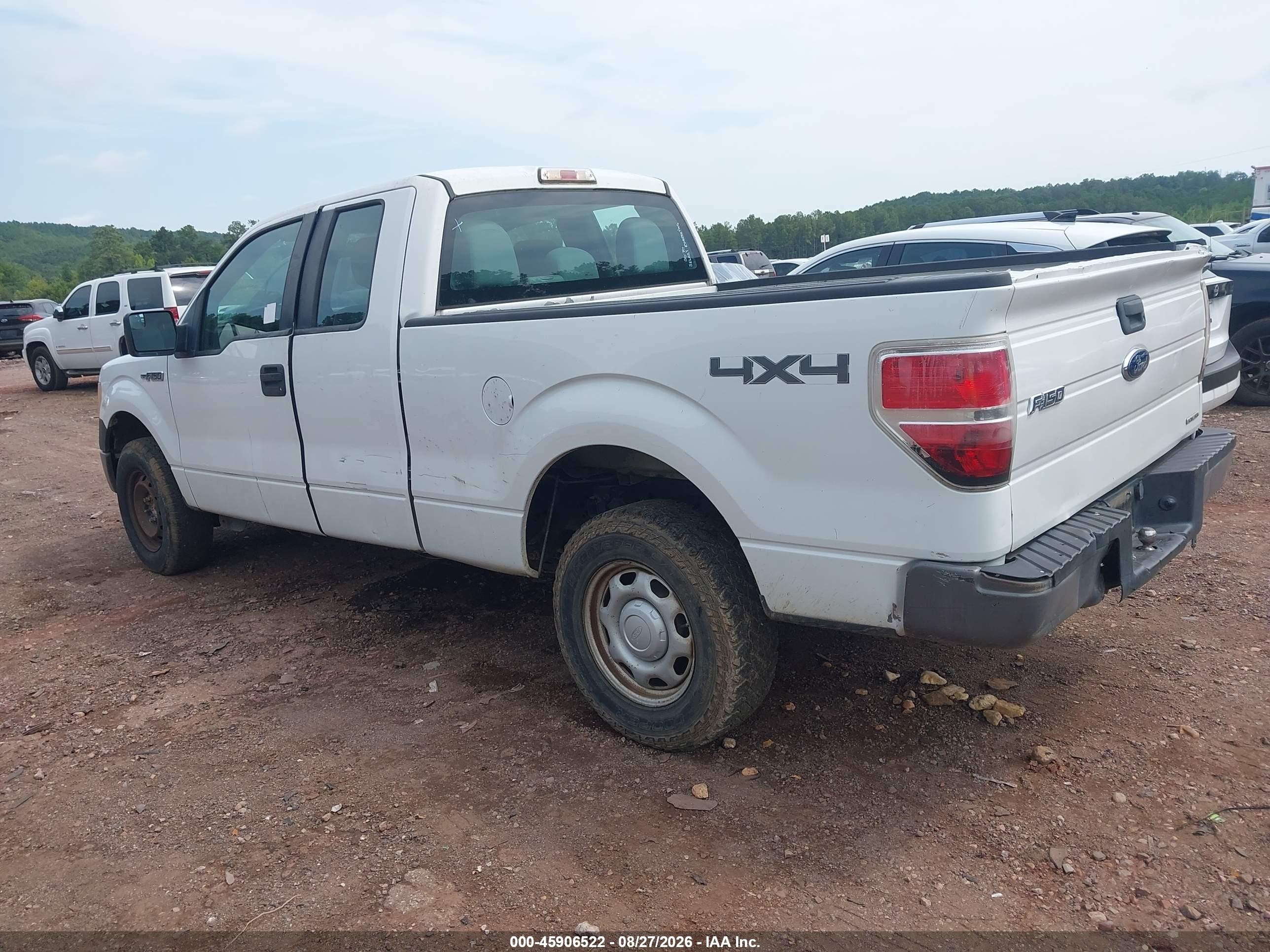2011 Ford F-150 Xl White vin: 1FTFX1EF8BKD95397