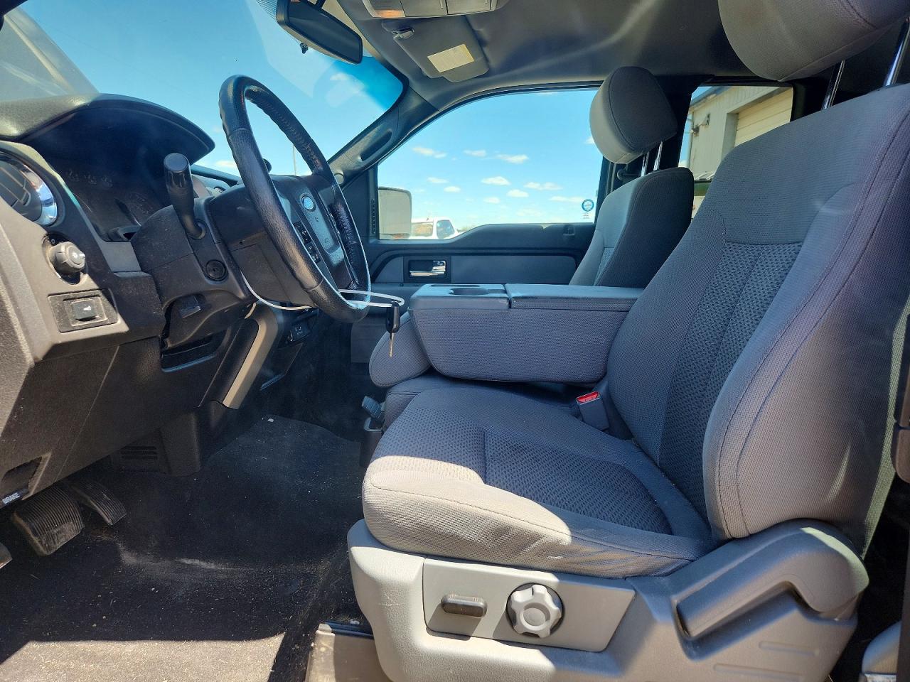2012 Ford F150 Super Cab Серый vin: 1FTFX1EF8CFA46699