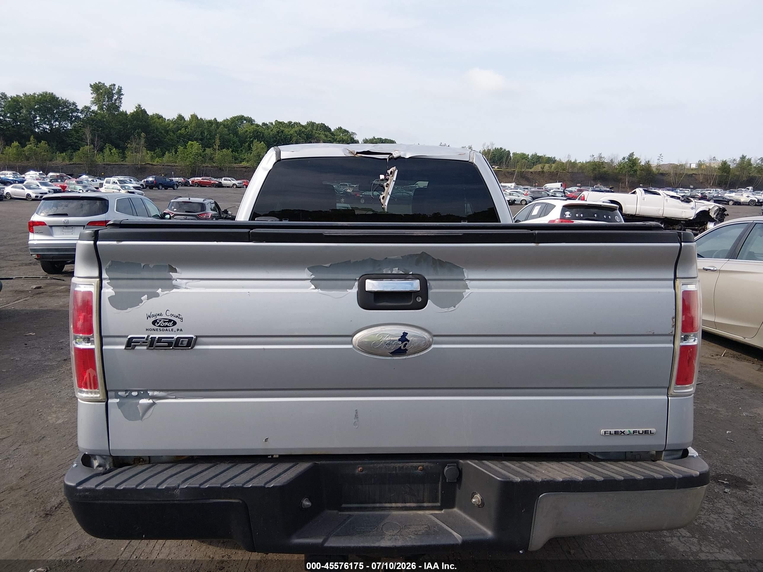 2012 Ford F-150 Xlt Silver vin: 1FTFX1EF8CKD09507