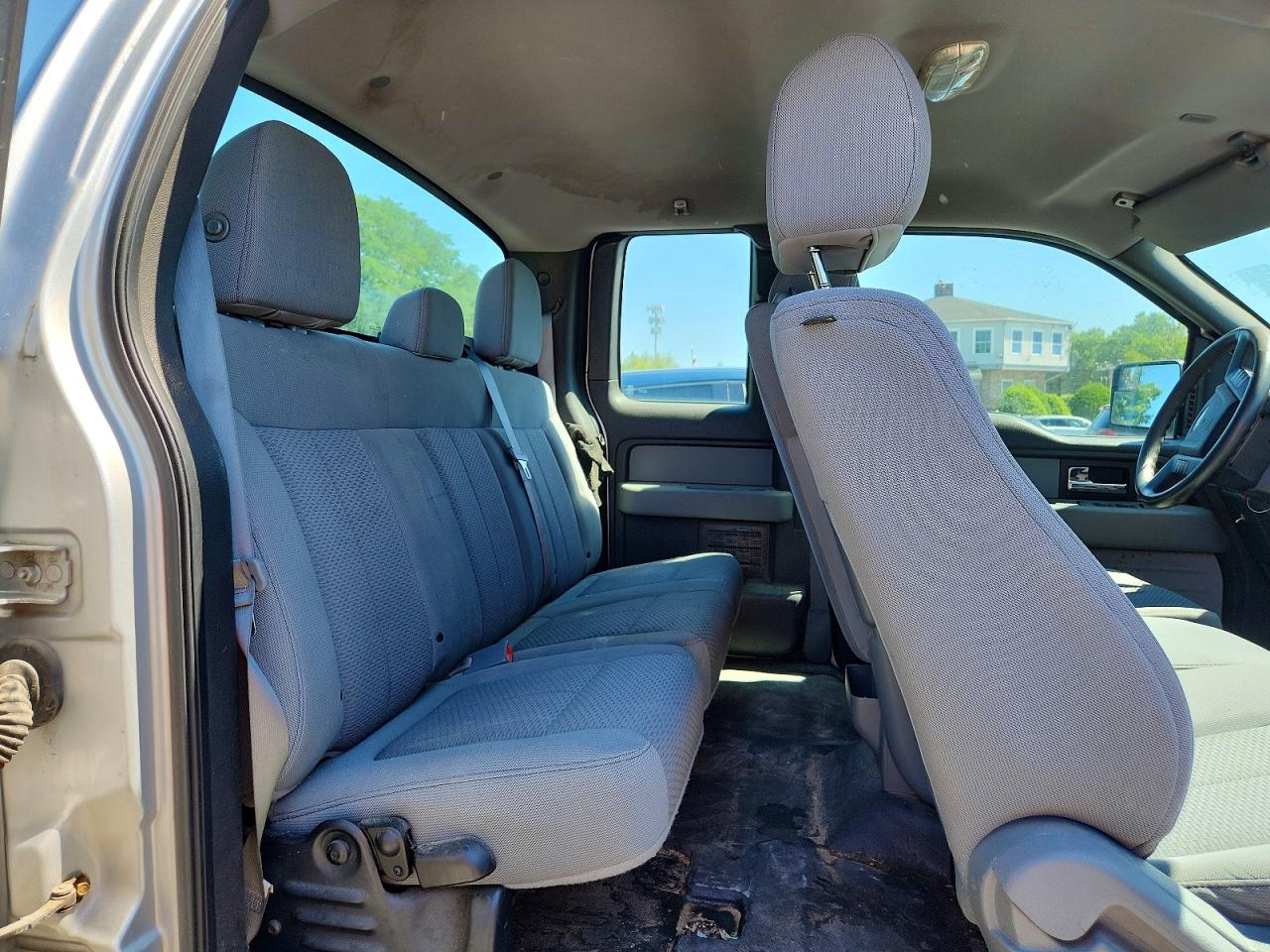 2013 Ford F150 Super Cab Серебряный vin: 1FTFX1EF8DFA12893