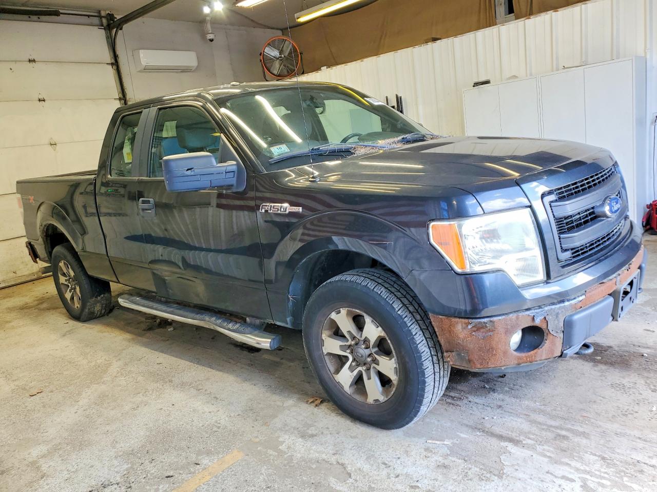 2013 Ford F150 Super Cab Black vin: 1FTFX1EF8DFC06534