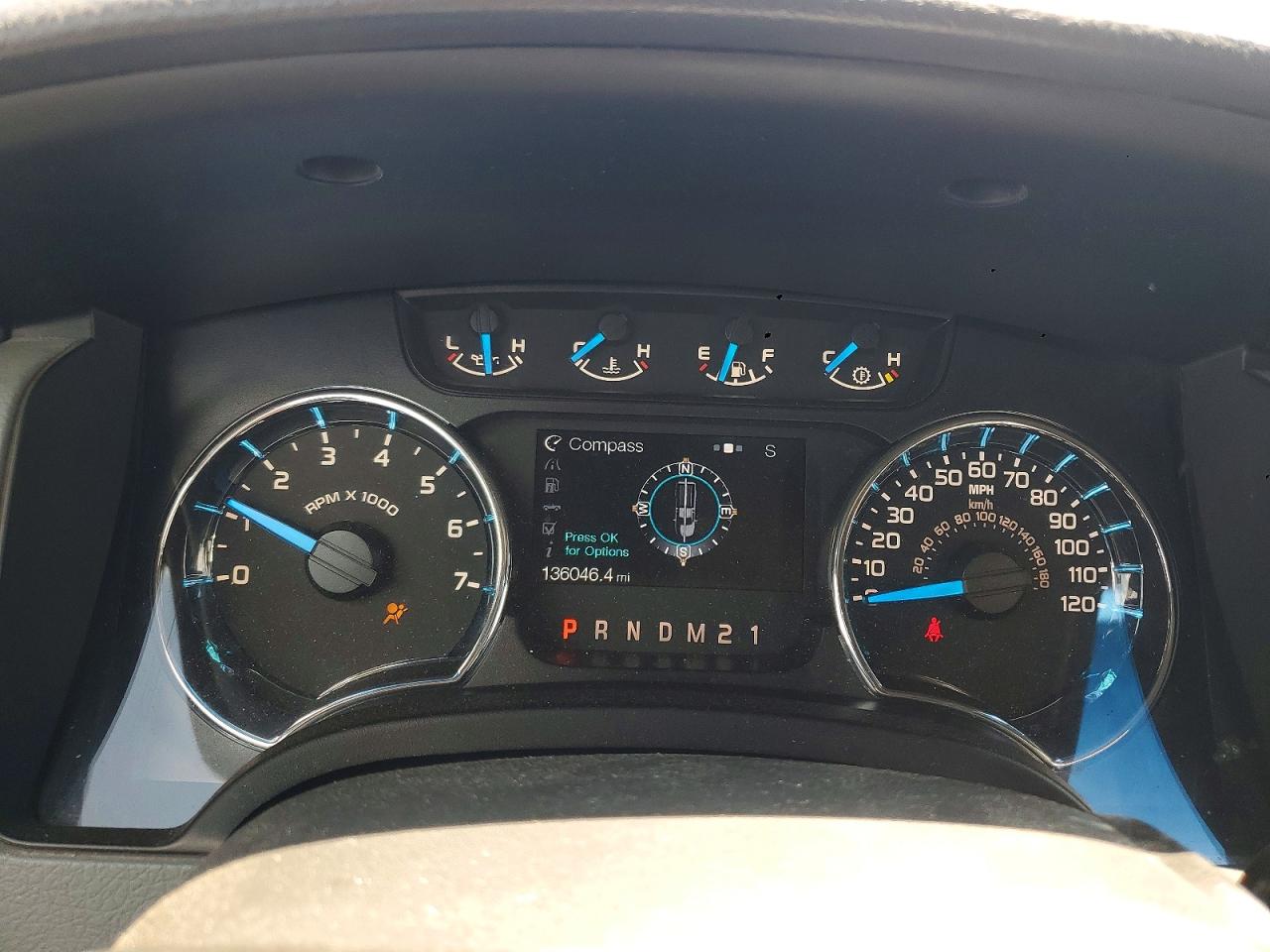 2013 Ford F150 Super Cab Silver vin: 1FTFX1EF8DFC25858