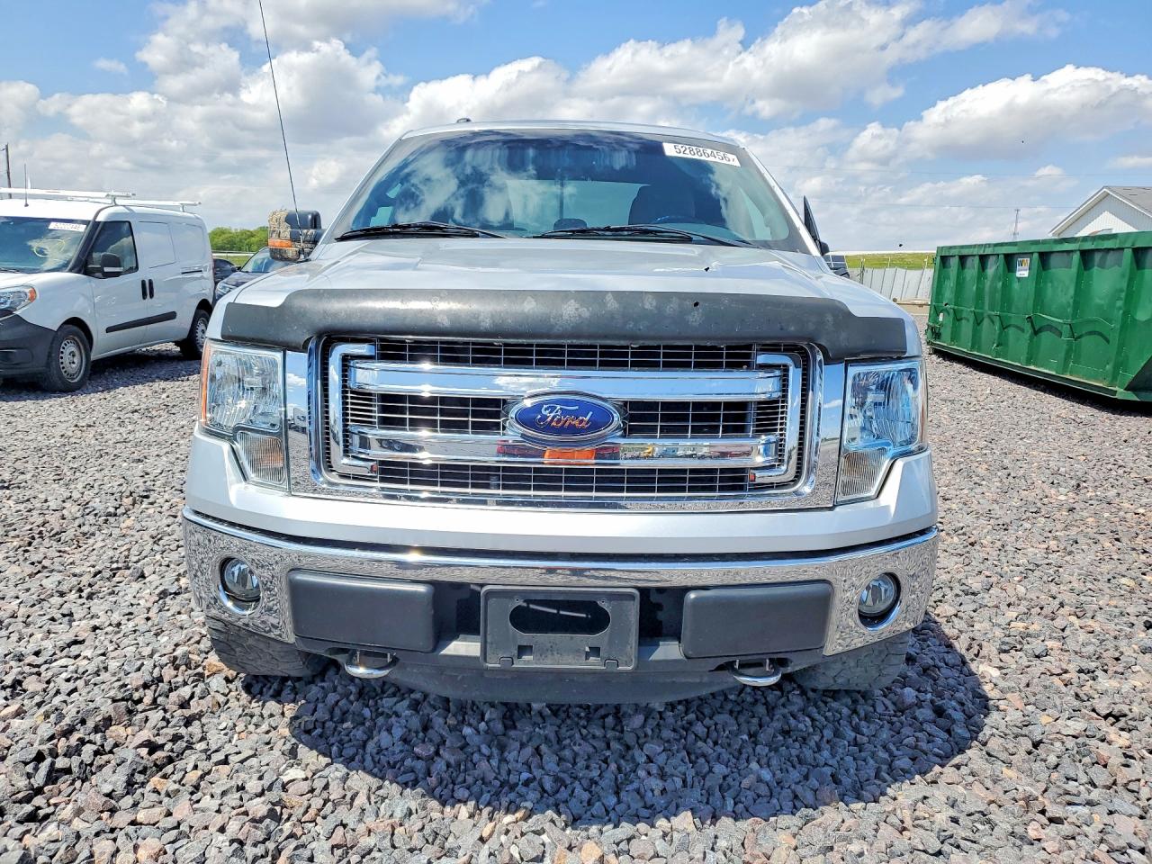 2013 Ford F150 Super Cab Silver vin: 1FTFX1EF8DFC25858