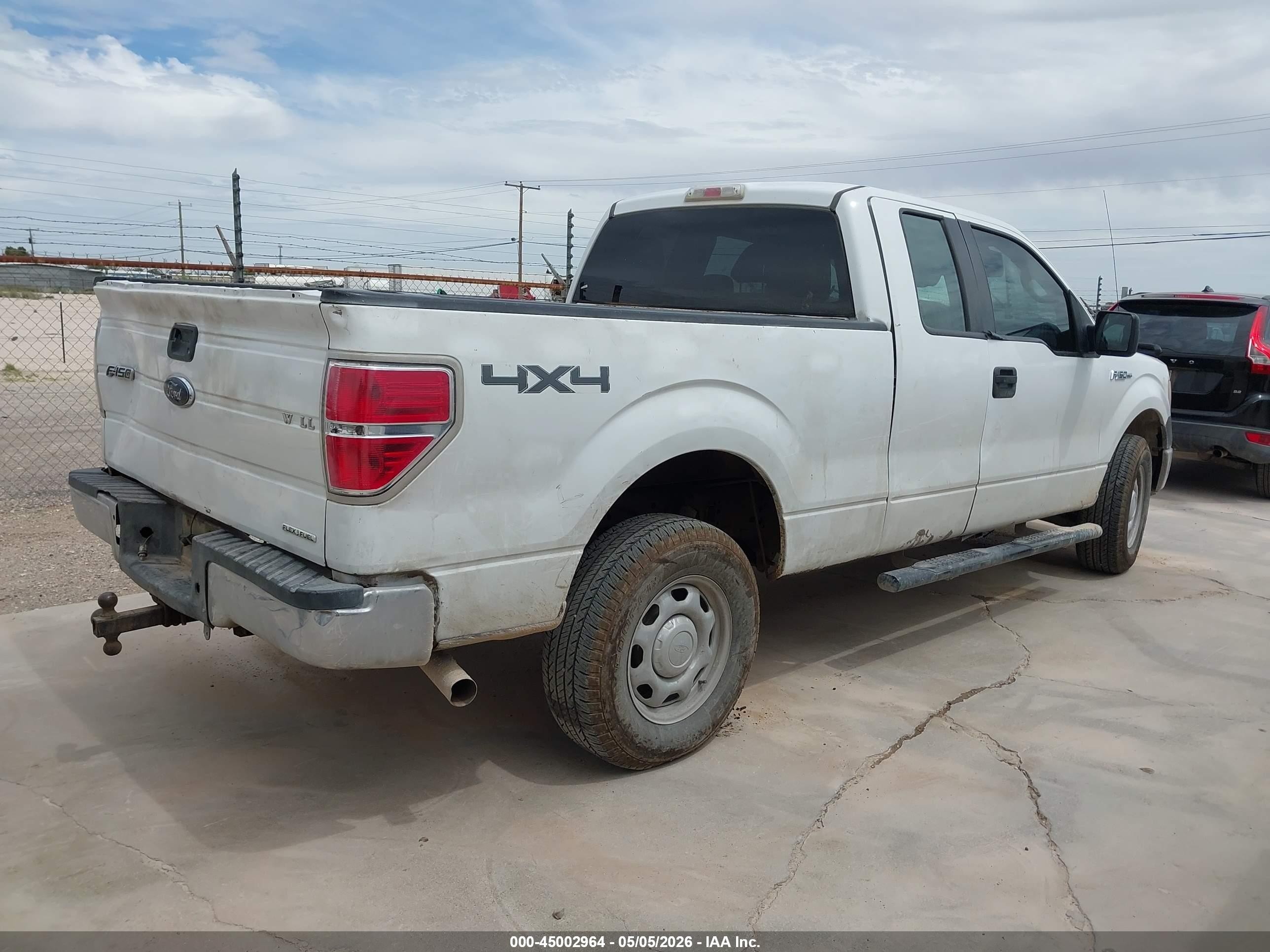 2013 Ford F-150 Xl White vin: 1FTFX1EF8DFC71562