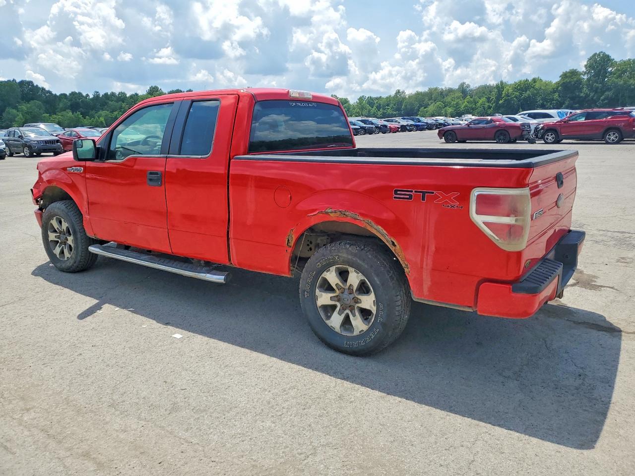 2013 Ford F150 Super Cab Red vin: 1FTFX1EF8DFD97887