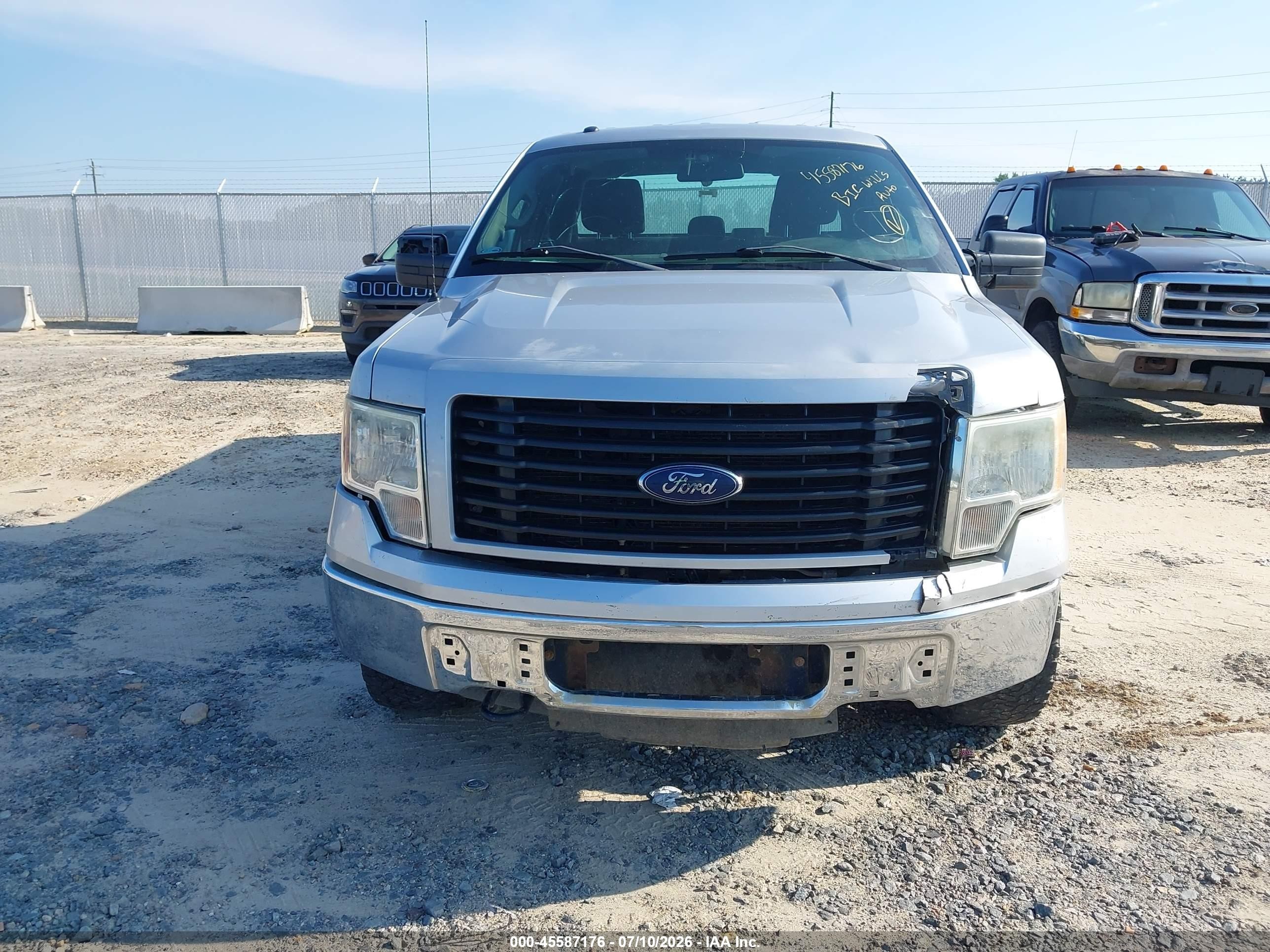 2014 Ford F-150 Stx Серый vin: 1FTFX1EF8EKE55019