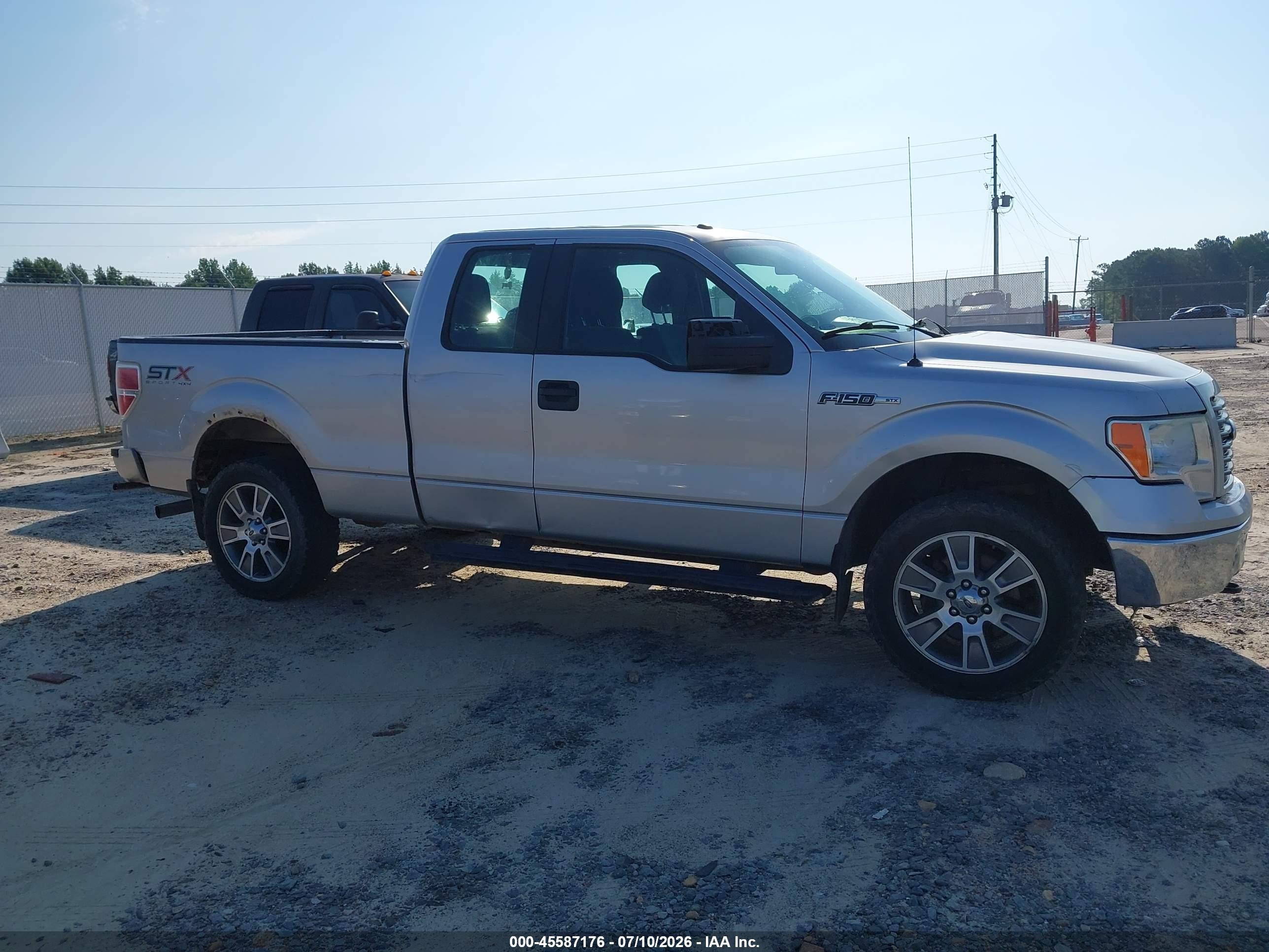 2014 Ford F-150 Stx Серый vin: 1FTFX1EF8EKE55019