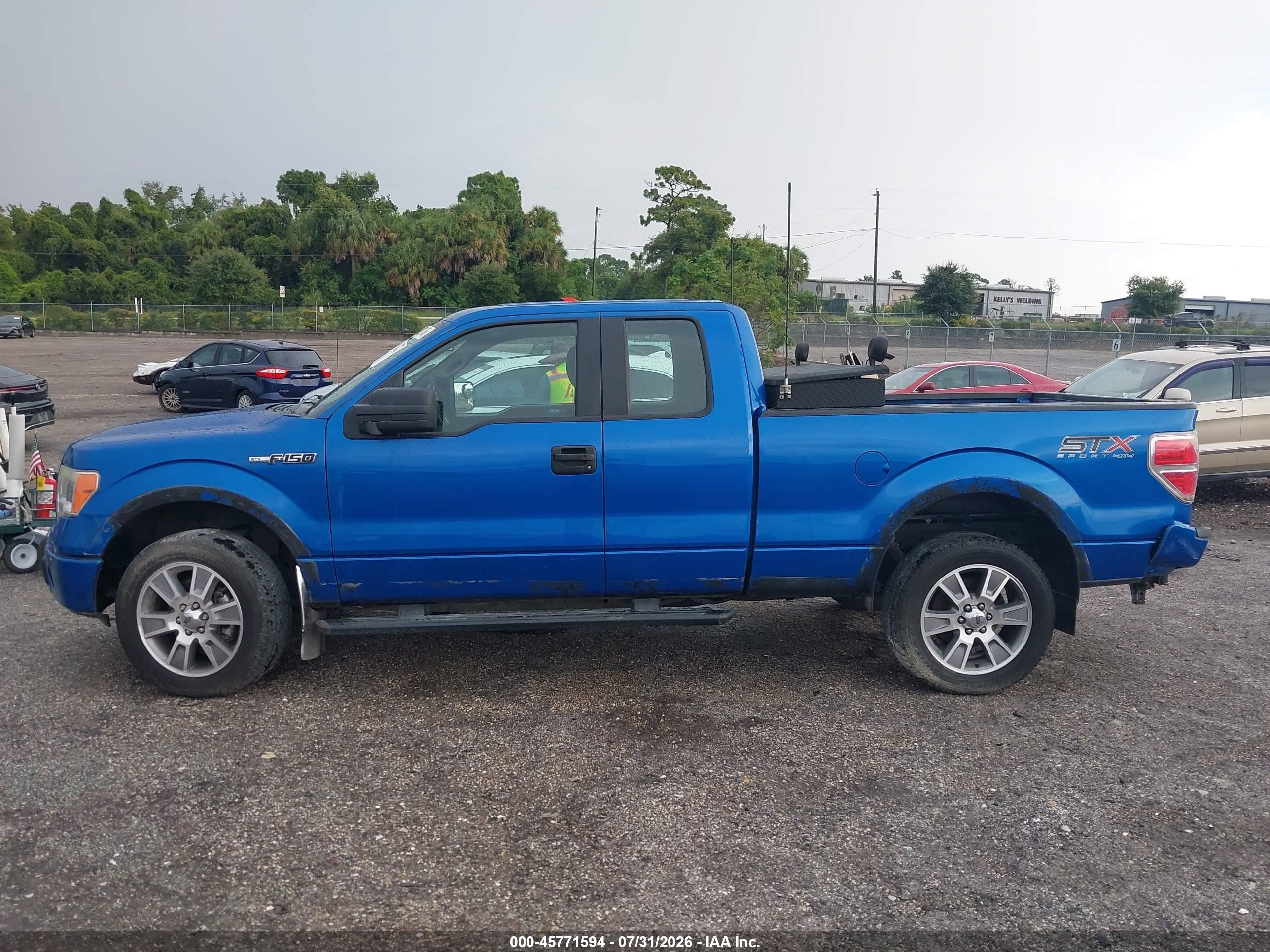 2014 Ford F-150 Stx Blue vin: 1FTFX1EF8EKF50129