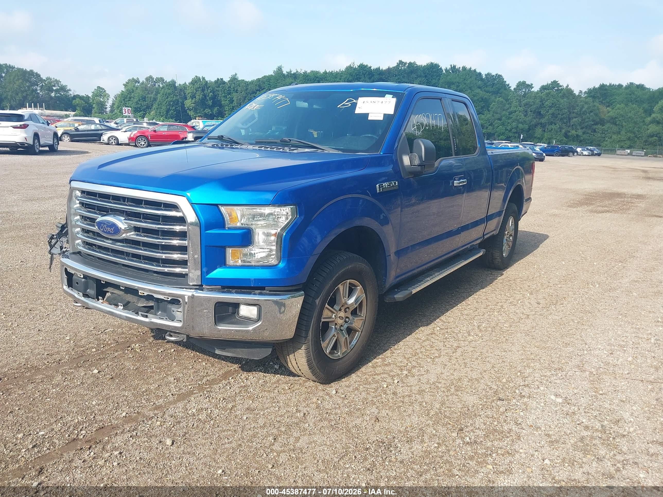 2015 Ford F-150 Xlt Blue vin: 1FTFX1EF8FFB96641