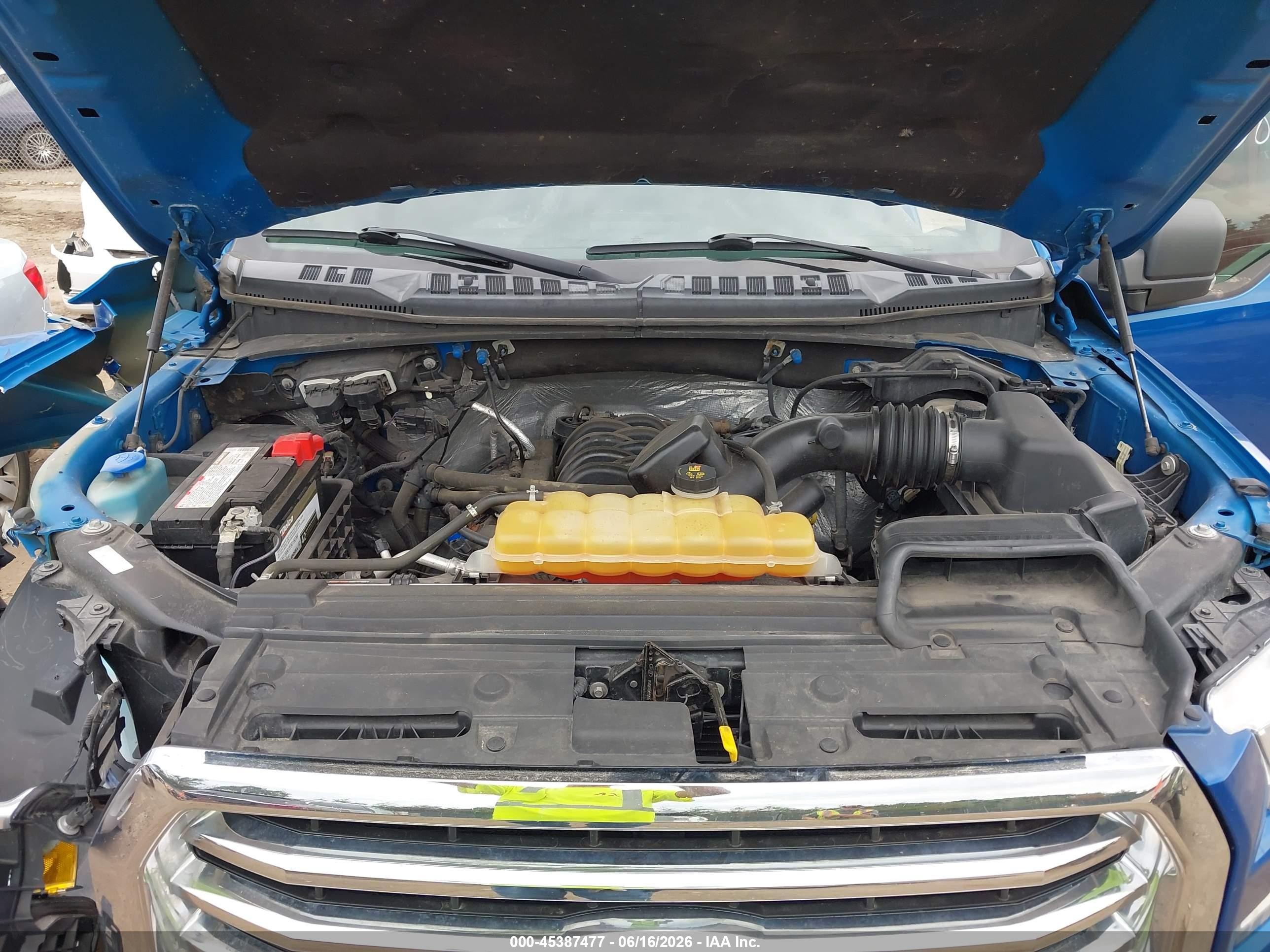 2015 Ford F-150 Xlt Blue vin: 1FTFX1EF8FFB96641