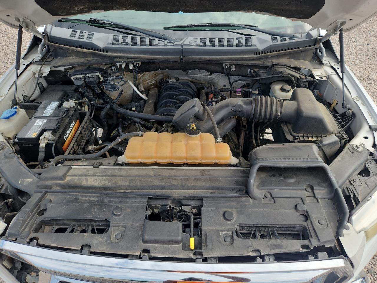 2015 Ford F150 Super Cab Белый vin: 1FTFX1EF8FKD44956
