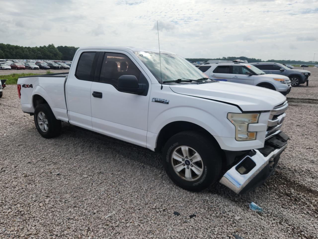 2015 Ford F150 Super Cab Белый vin: 1FTFX1EF8FKD44956