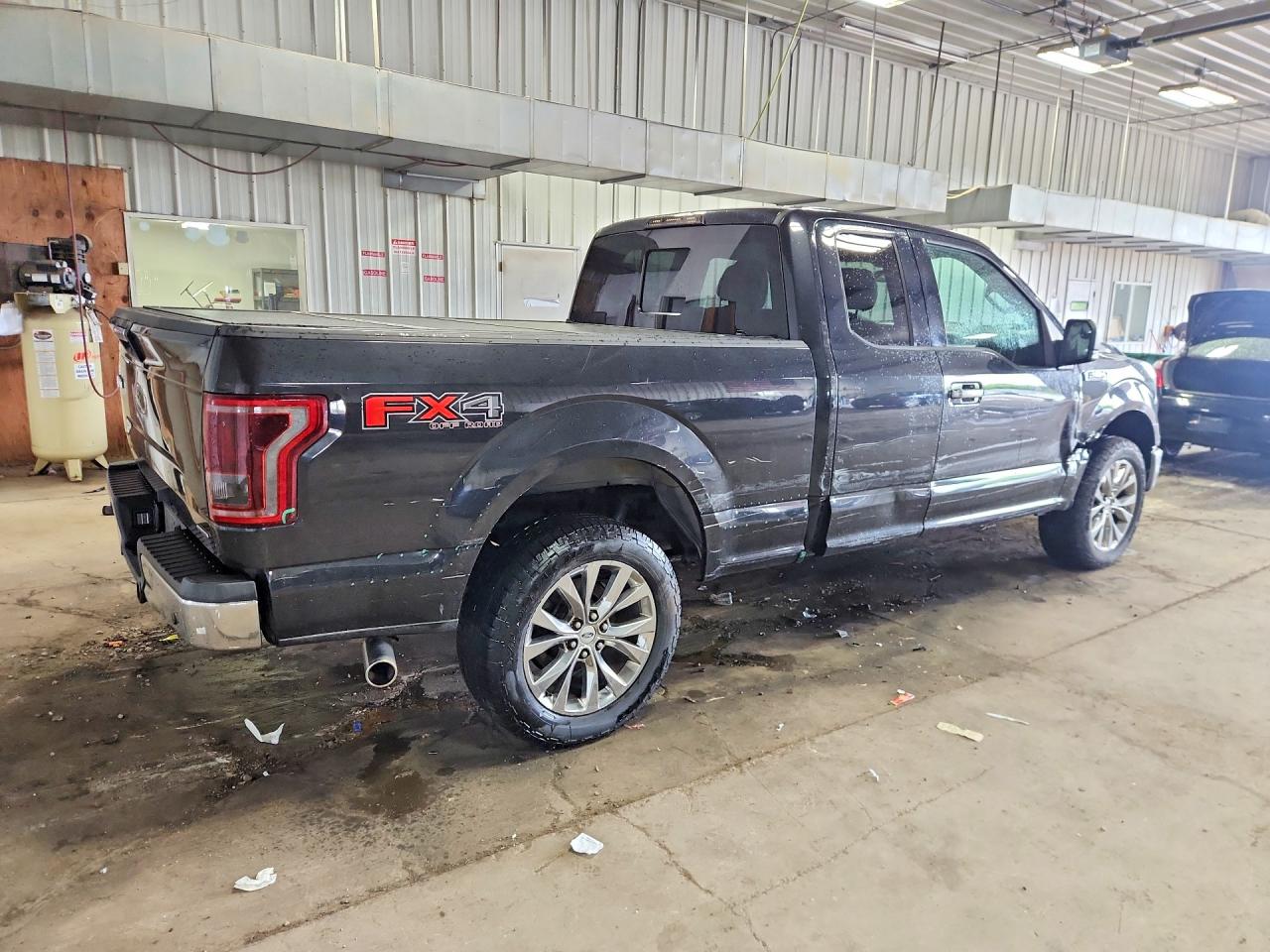 2015 Ford F150 Super Cab Black vin: 1FTFX1EF8FKE19056