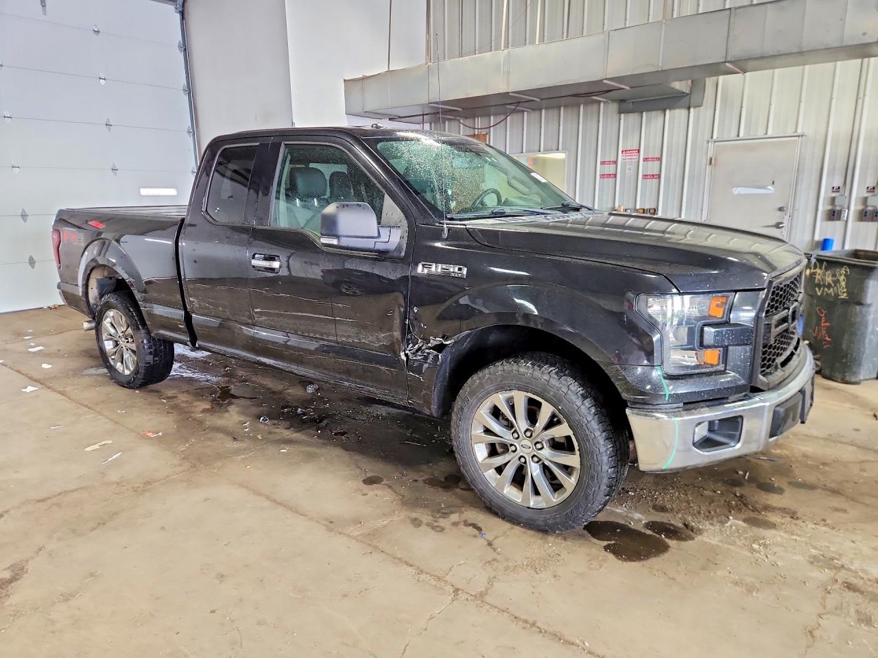 2015 Ford F150 Super Cab Black vin: 1FTFX1EF8FKE19056