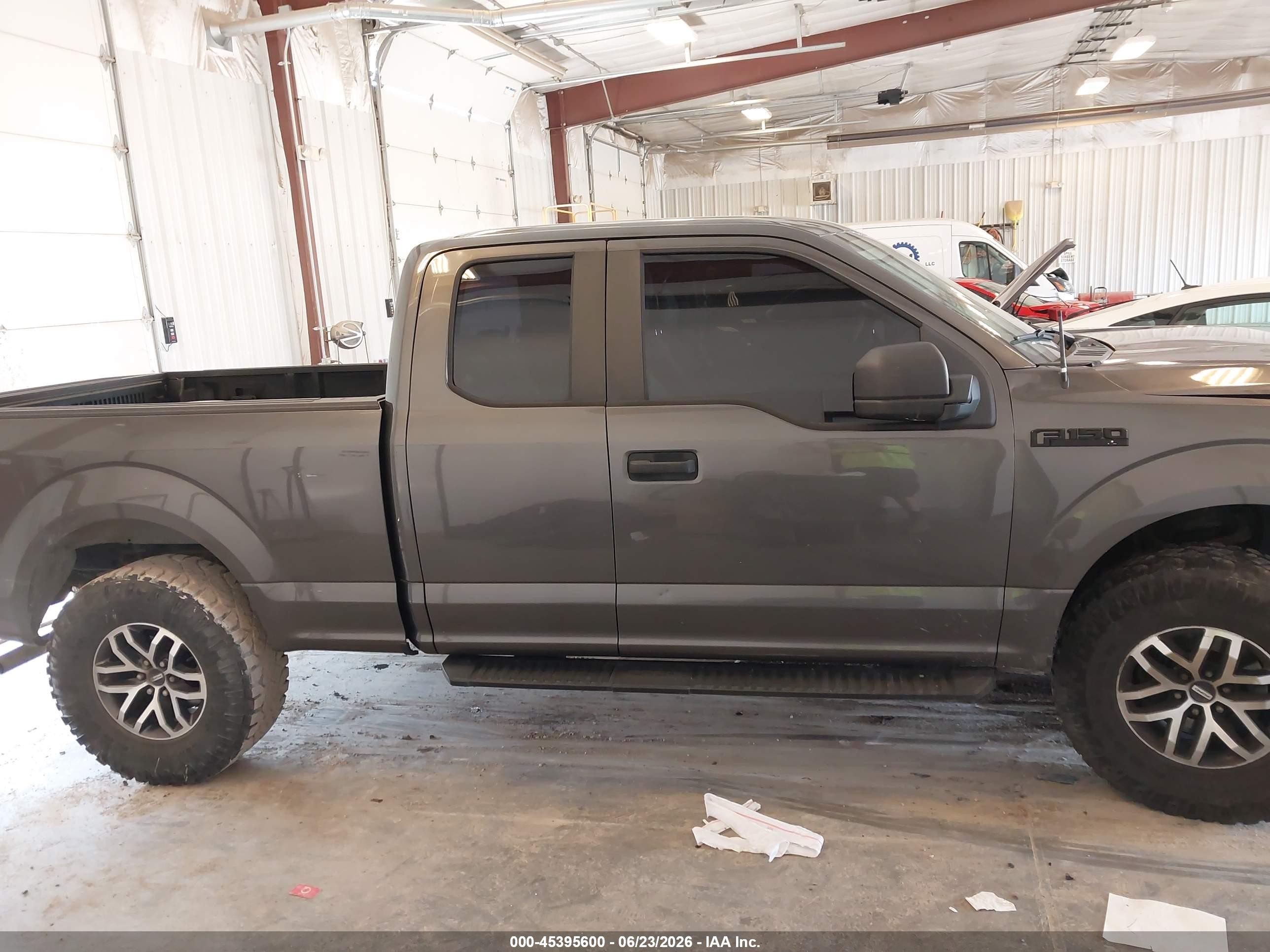 2015 Ford F-150 Lariat/xl/xlt Gray vin: 1FTFX1EF8FKF14359