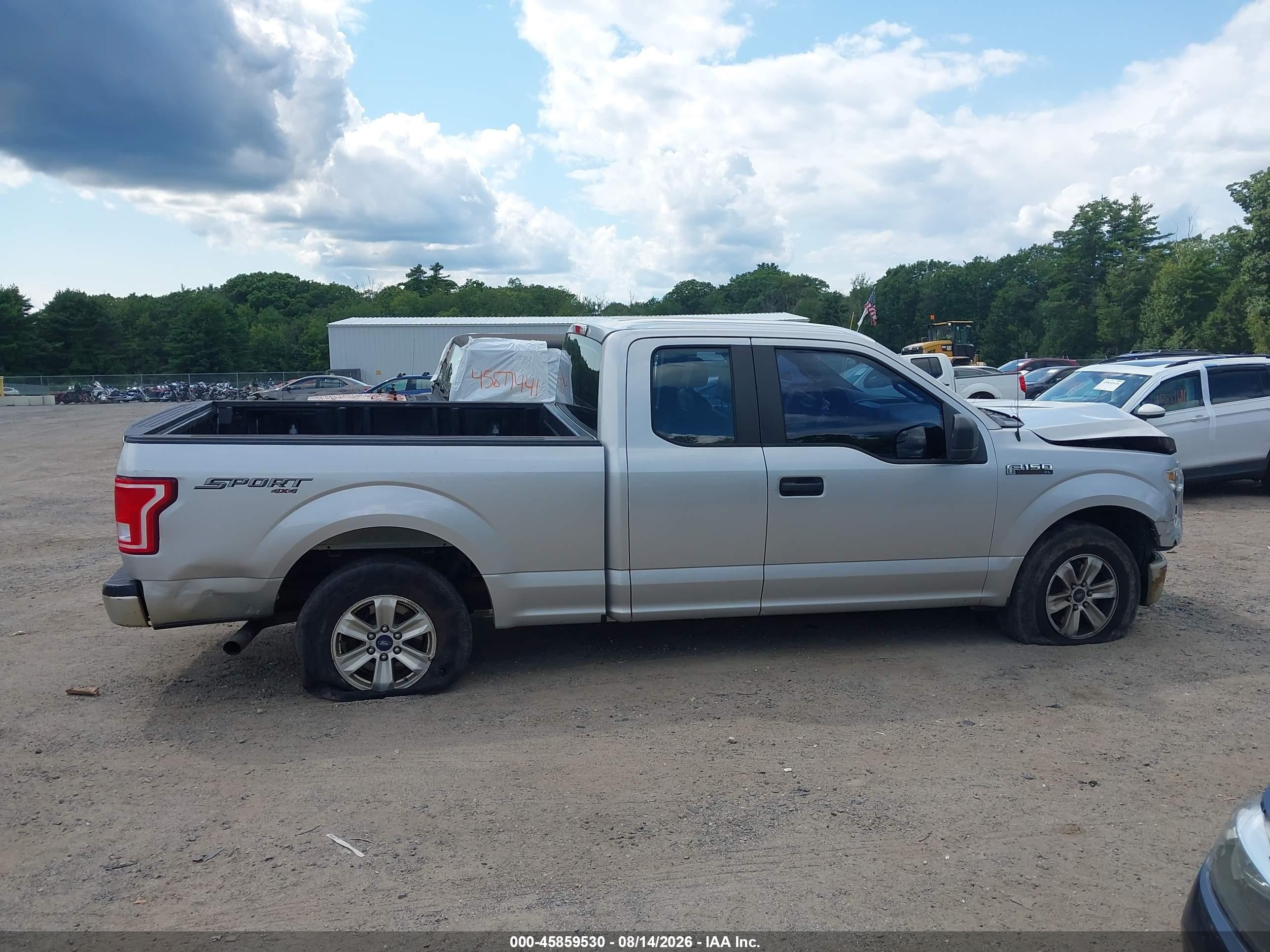 2016 Ford F-150 Xl Silver vin: 1FTFX1EF8GFA75044