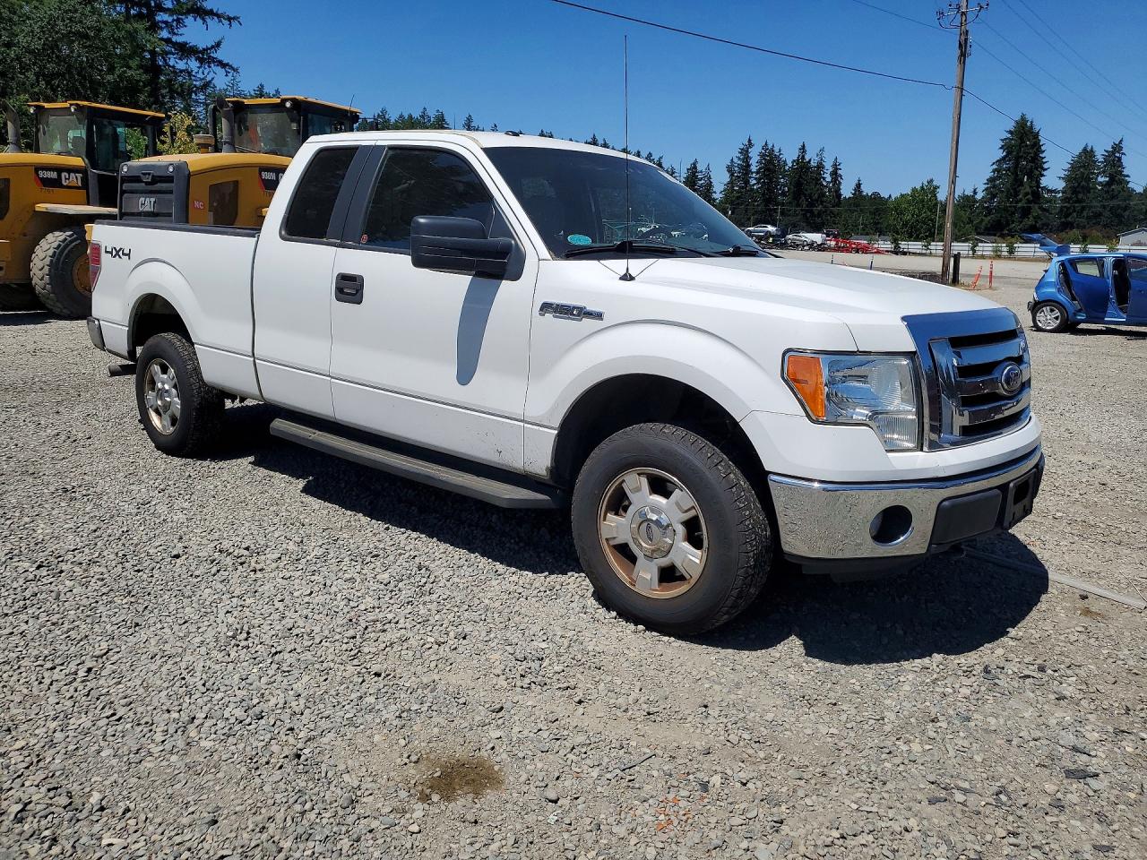 2011 Ford F150 Super Cab White vin: 1FTFX1EF9BFA64899