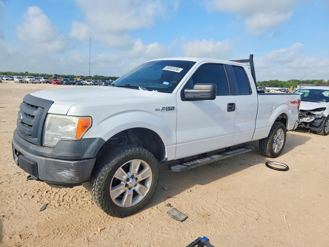 2011 Ford F150 Super Cab White vin: 1FTFX1EF9BFB59074