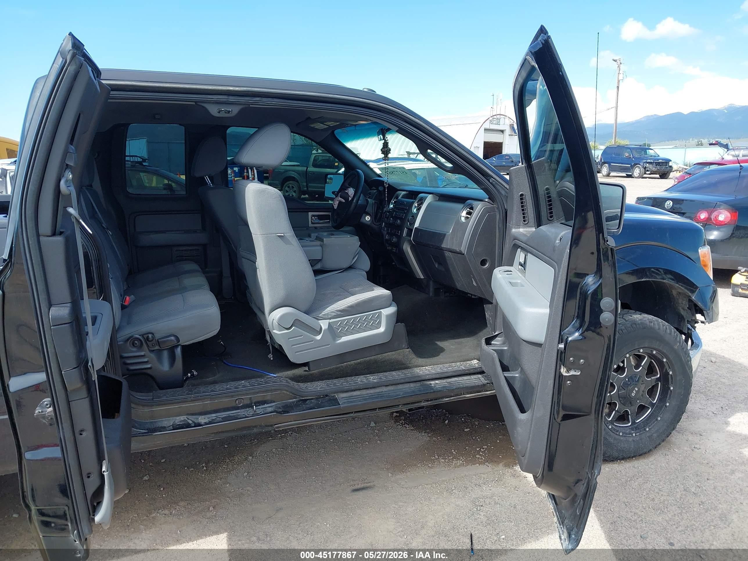 2011 Ford F-150 Xlt Black vin: 1FTFX1EF9BFB93872