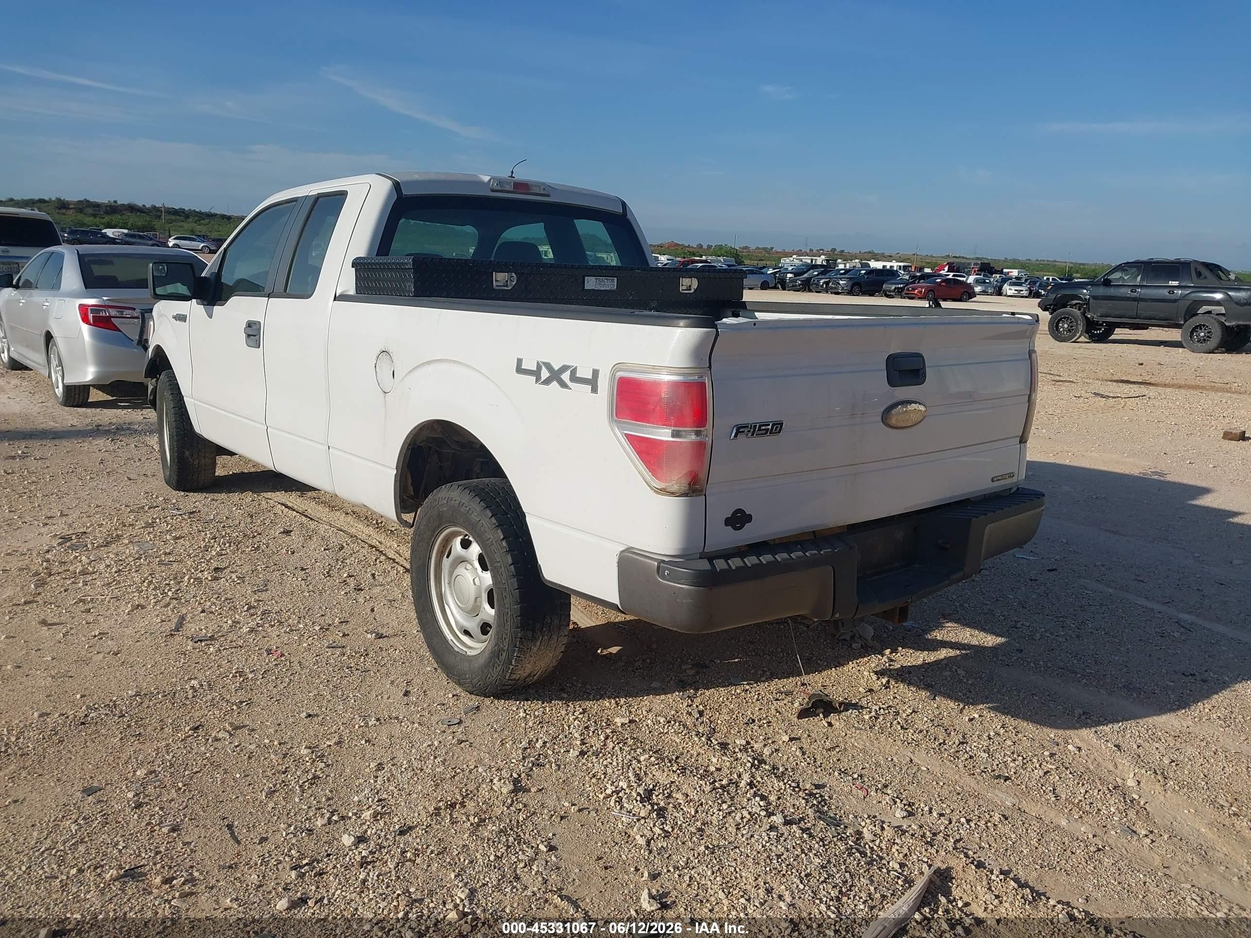 2011 Ford F-150 Xl White vin: 1FTFX1EF9BFD15582