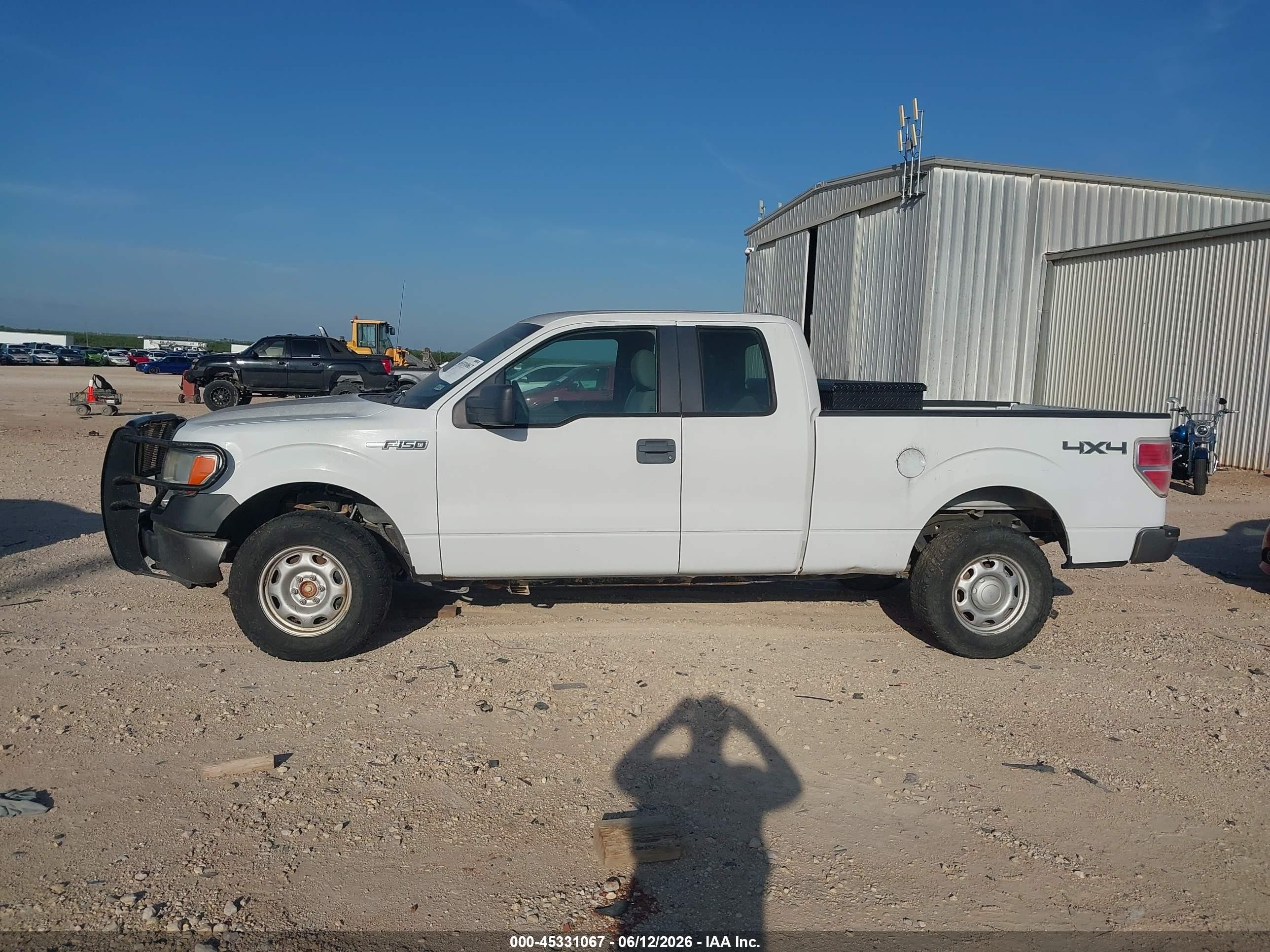 2011 Ford F-150 Xl White vin: 1FTFX1EF9BFD15582