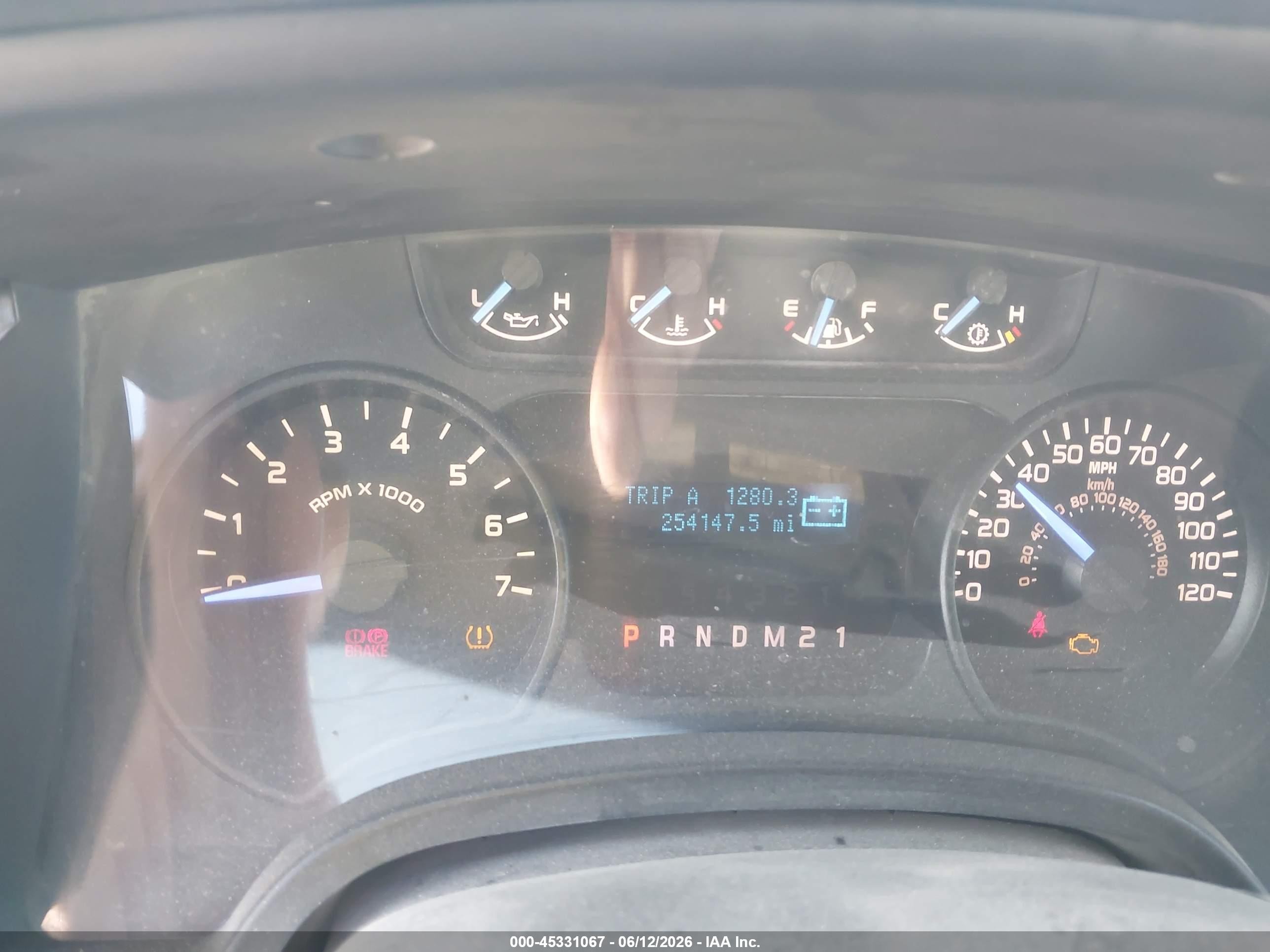 2011 Ford F-150 Xl White vin: 1FTFX1EF9BFD15582