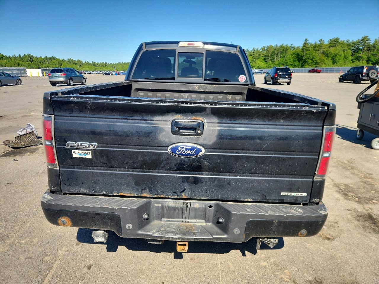 2011 Ford F150 Super Cab Black vin: 1FTFX1EF9BKE12692