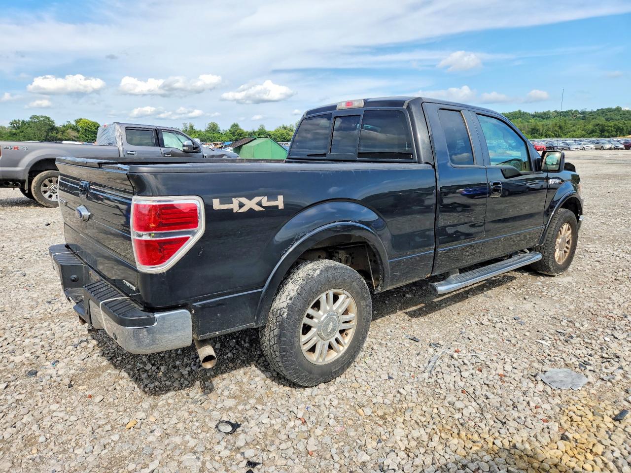 2012 Ford F150 Super Cab Black vin: 1FTFX1EF9CFB32748