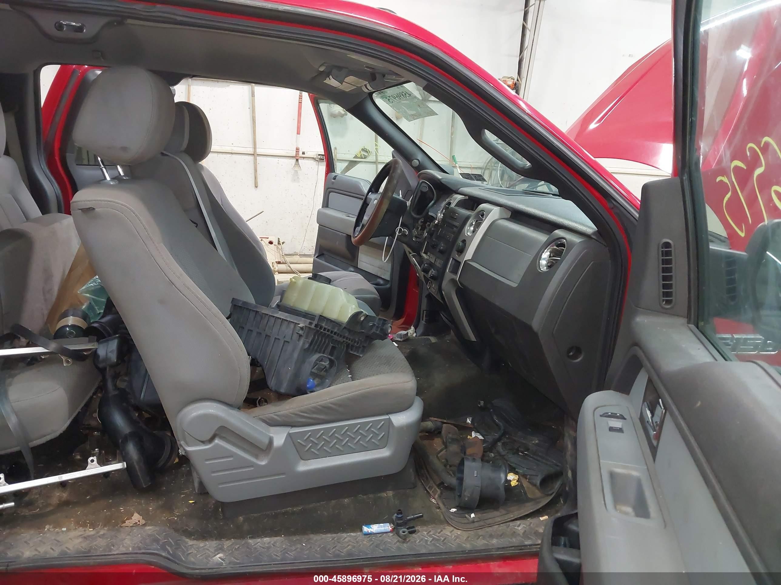 2012 Ford F-150 Xlt Red vin: 1FTFX1EF9CKD54827