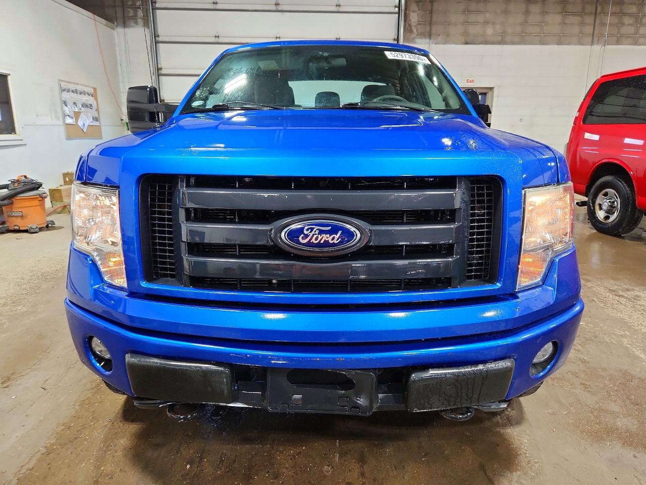 2012 Ford F150 Super Cab Blue vin: 1FTFX1EF9CKE22320