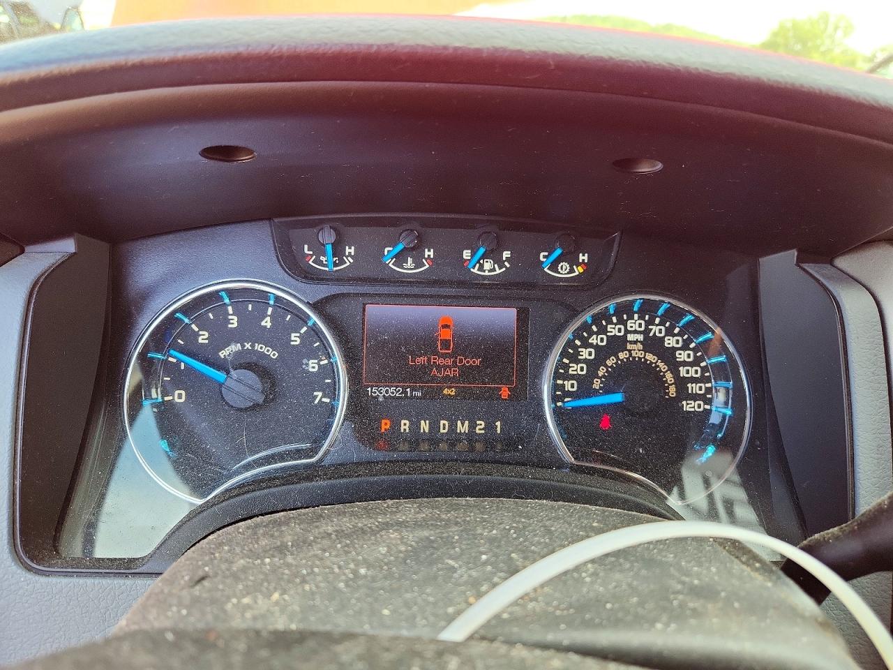 2013 Ford F150 Super Cab Red vin: 1FTFX1EF9DFA27824