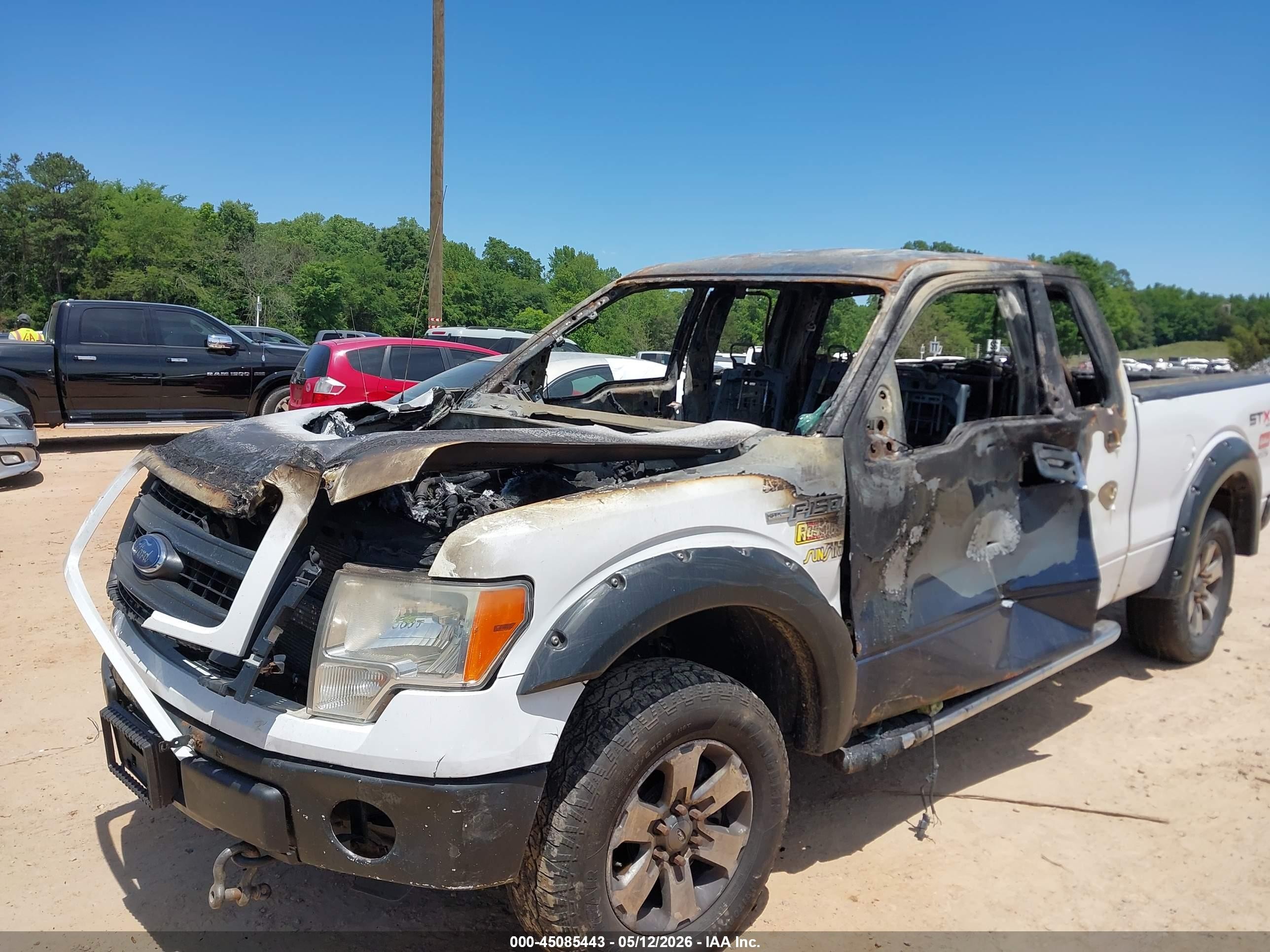 2013 Ford F-150 Stx White vin: 1FTFX1EF9DFB05549