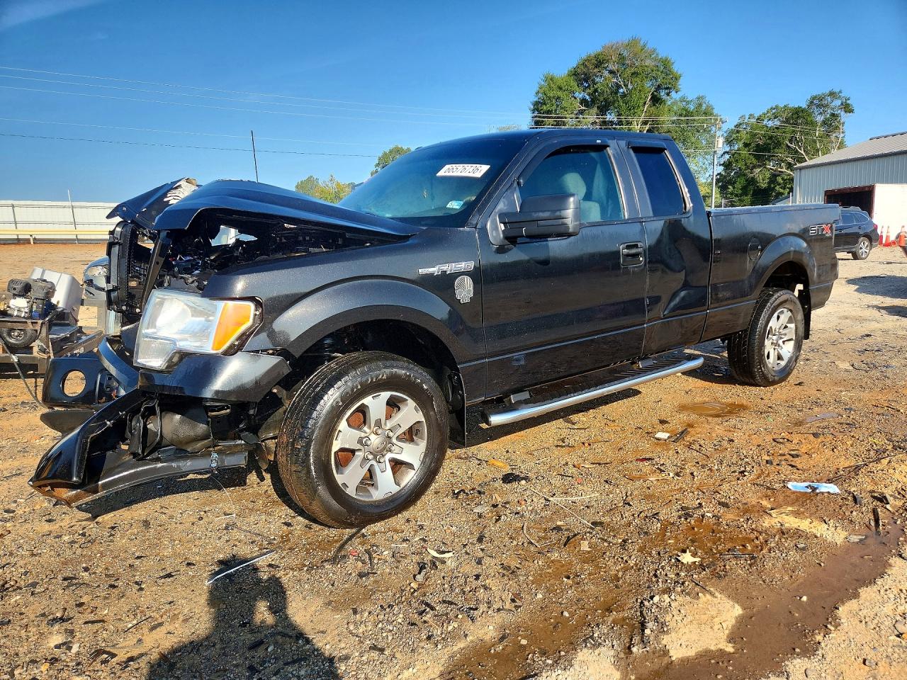 2013 Ford F150 Super Cab Black vin: 1FTFX1EF9DFB27745