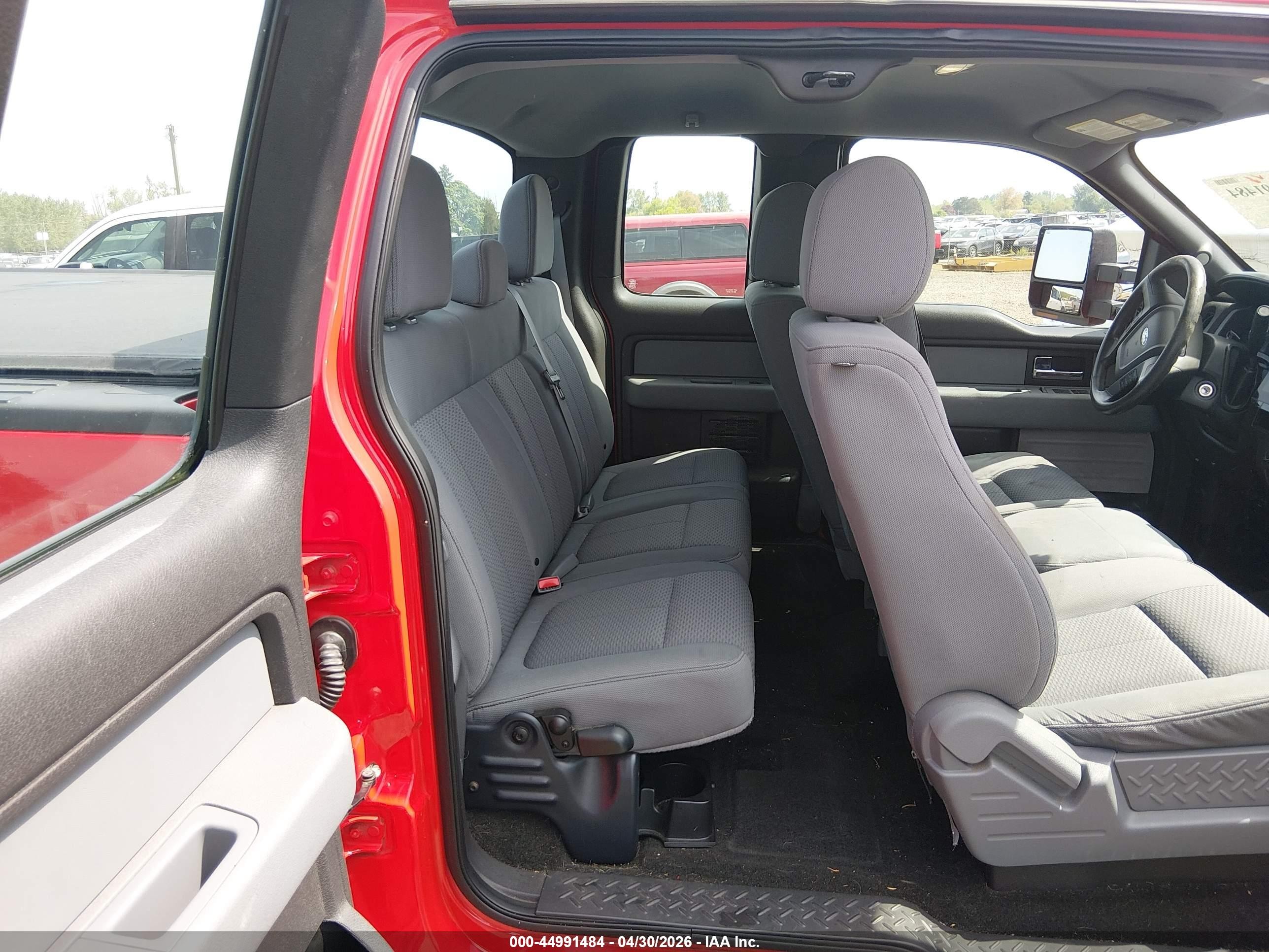 2013 Ford F-150 Stx Red vin: 1FTFX1EF9DFD56104