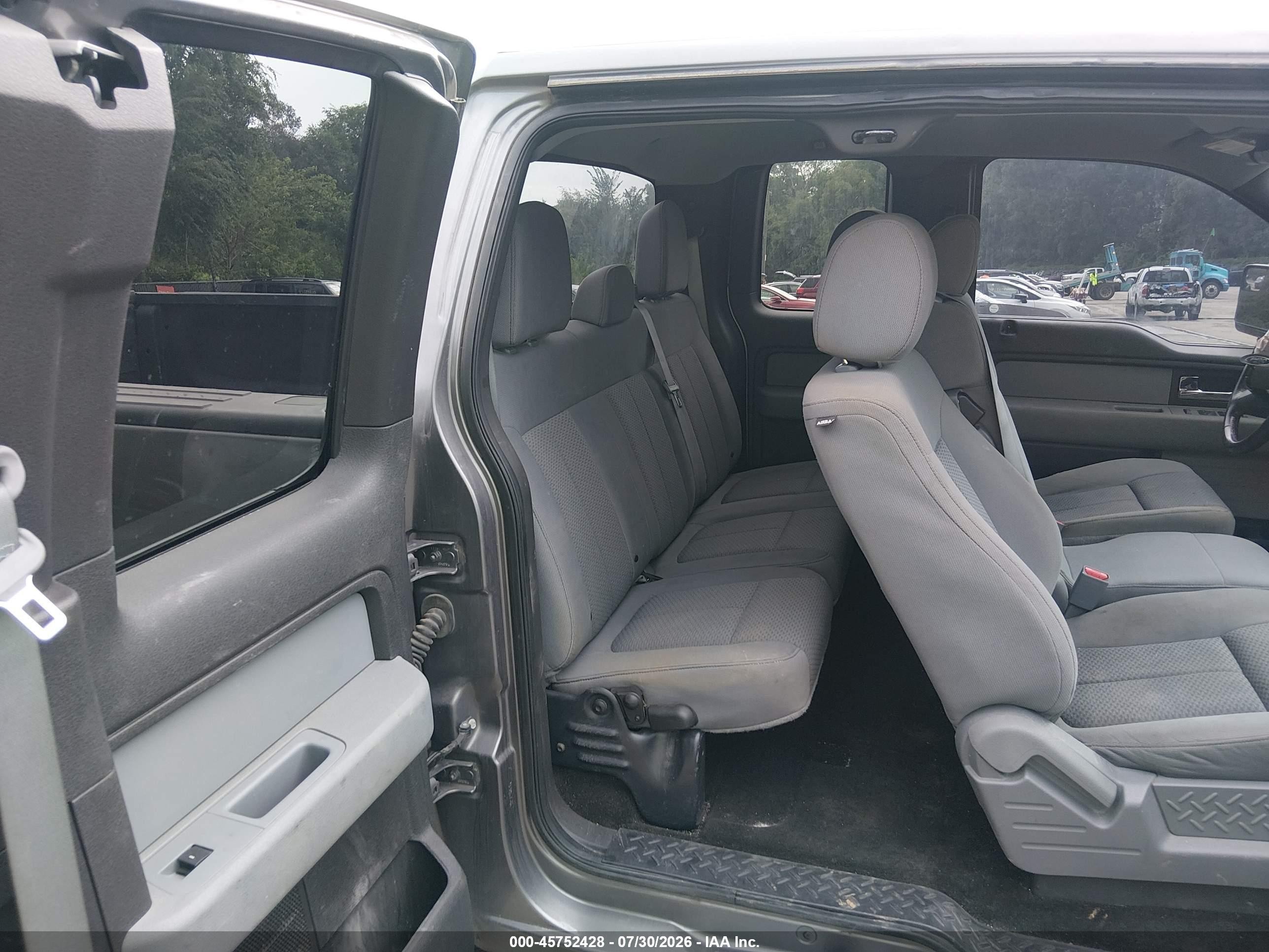 2013 Ford F-150 Xlt Gray vin: 1FTFX1EF9DKG53655