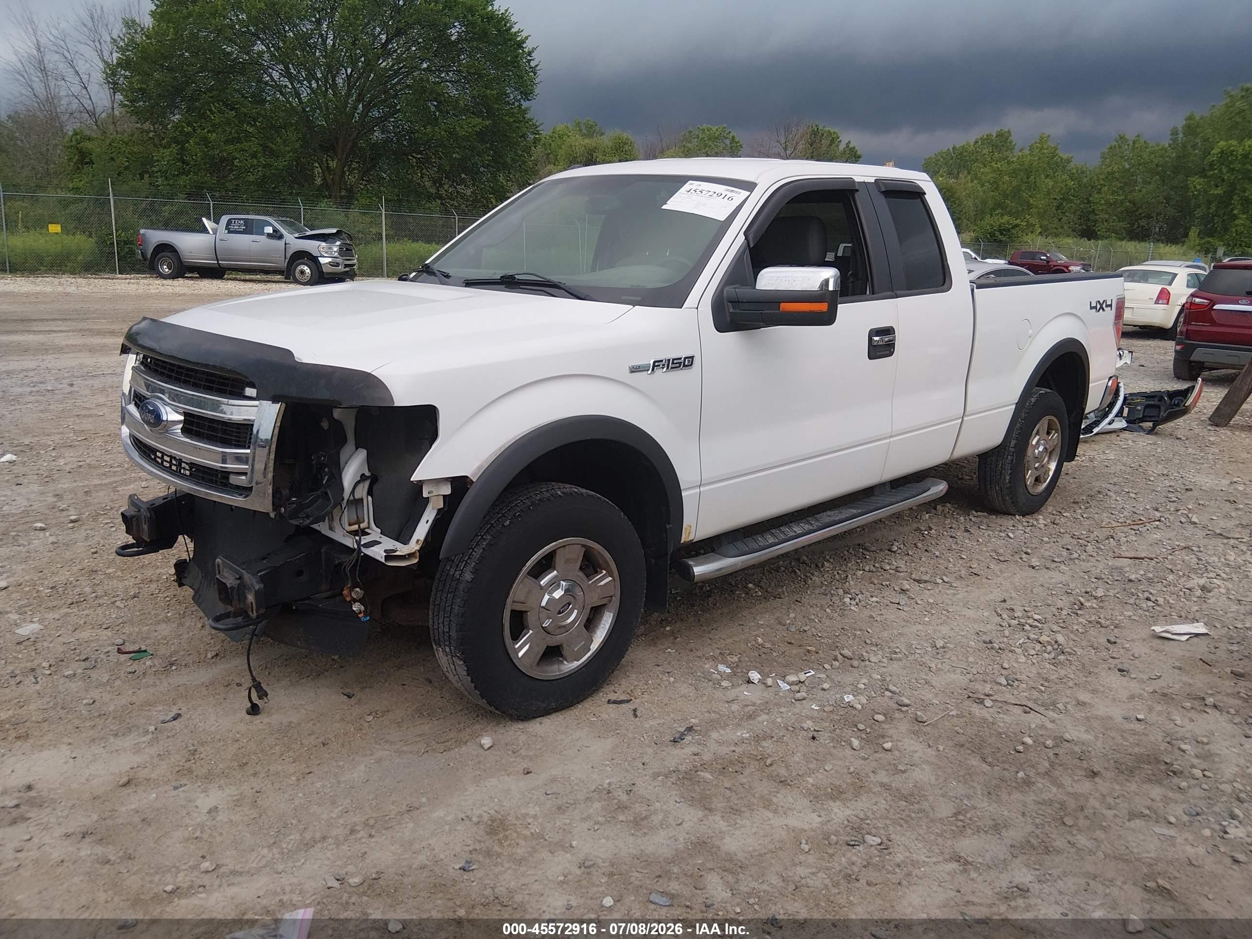 2014 Ford F-150 Xlt White vin: 1FTFX1EF9EFA99463