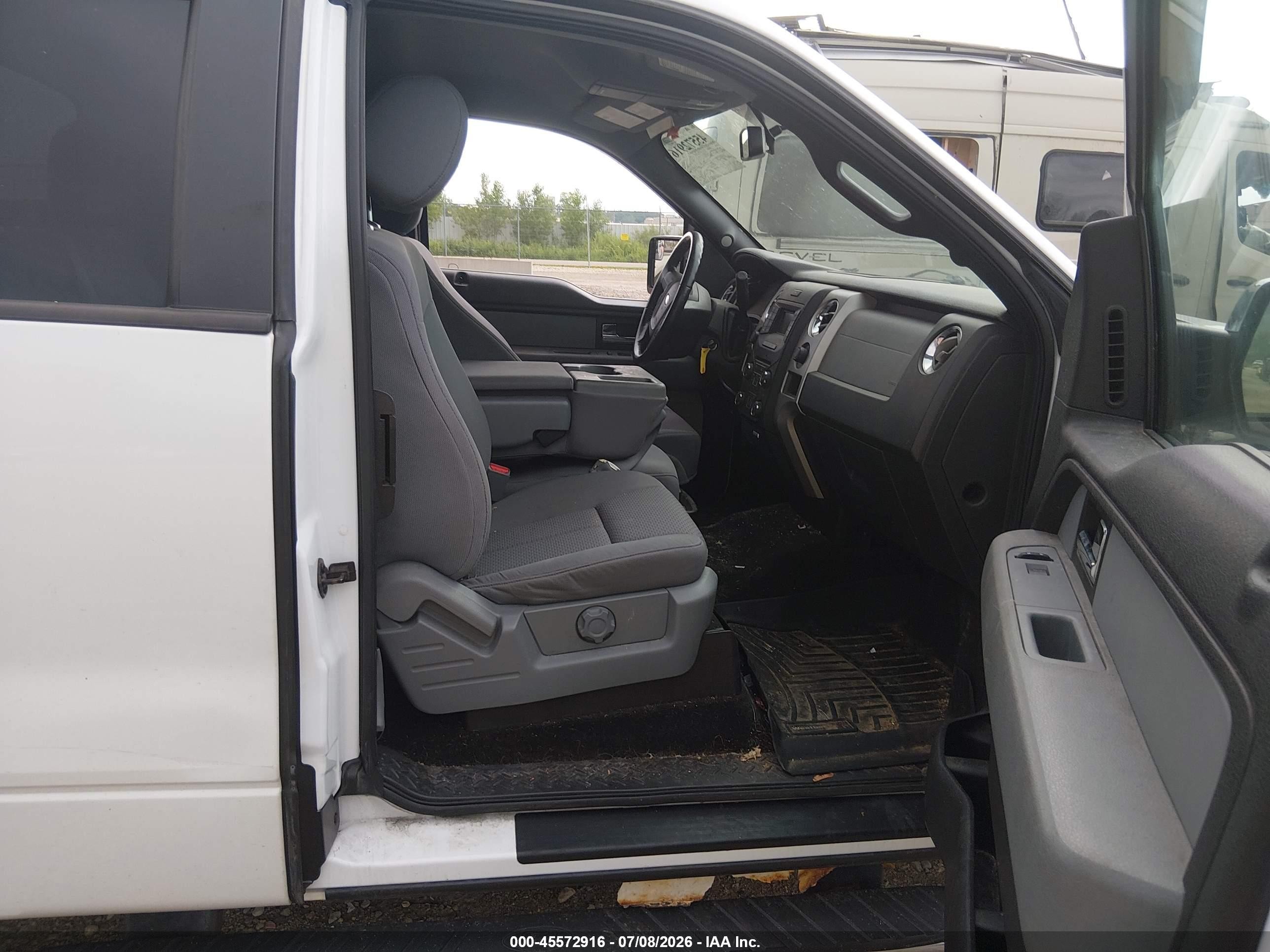 2014 Ford F-150 Xlt White vin: 1FTFX1EF9EFA99463