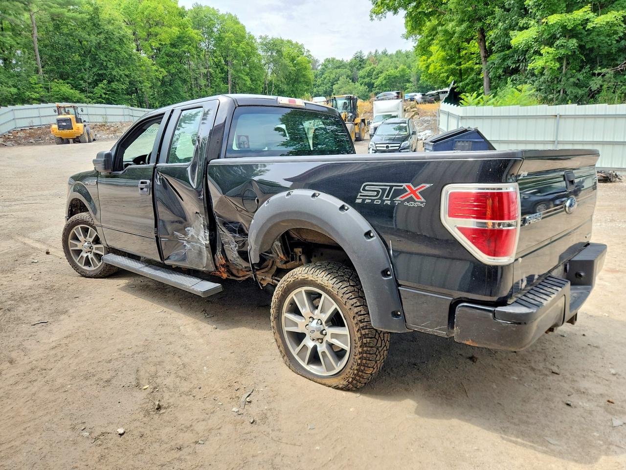 2014 Ford F150 Sc Pu Black vin: 1FTFX1EF9EFC23456