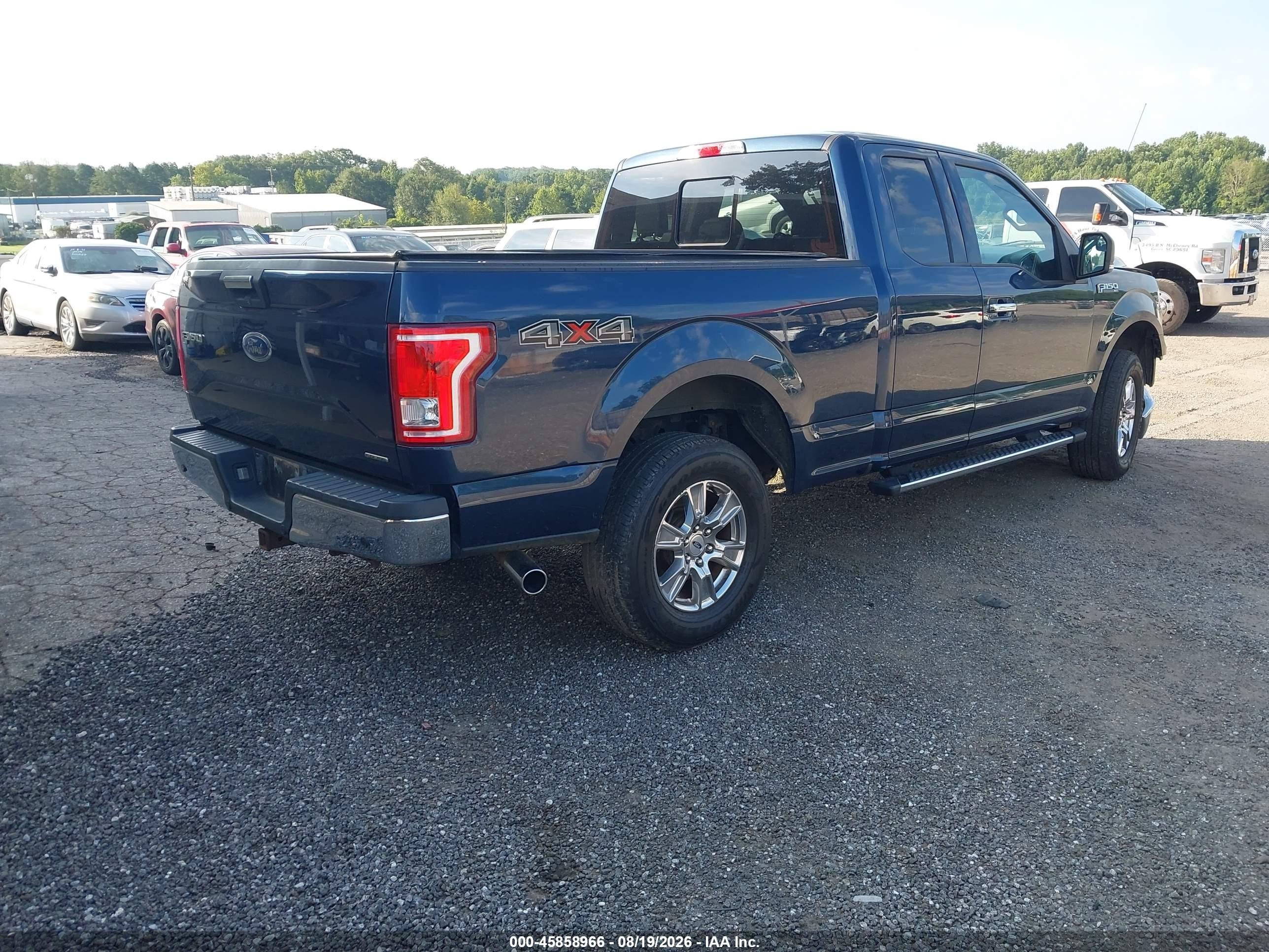 2015 Ford F-150 Xlt Blue vin: 1FTFX1EF9FFA68893