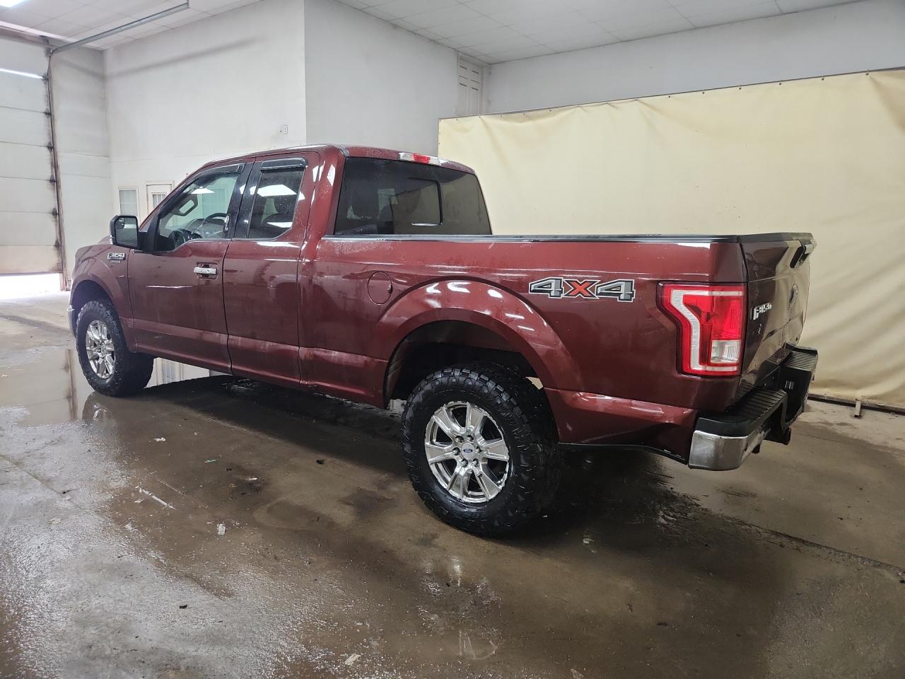 2015 Ford F150 Super Cab Burgundy vin: 1FTFX1EF9FFC06240