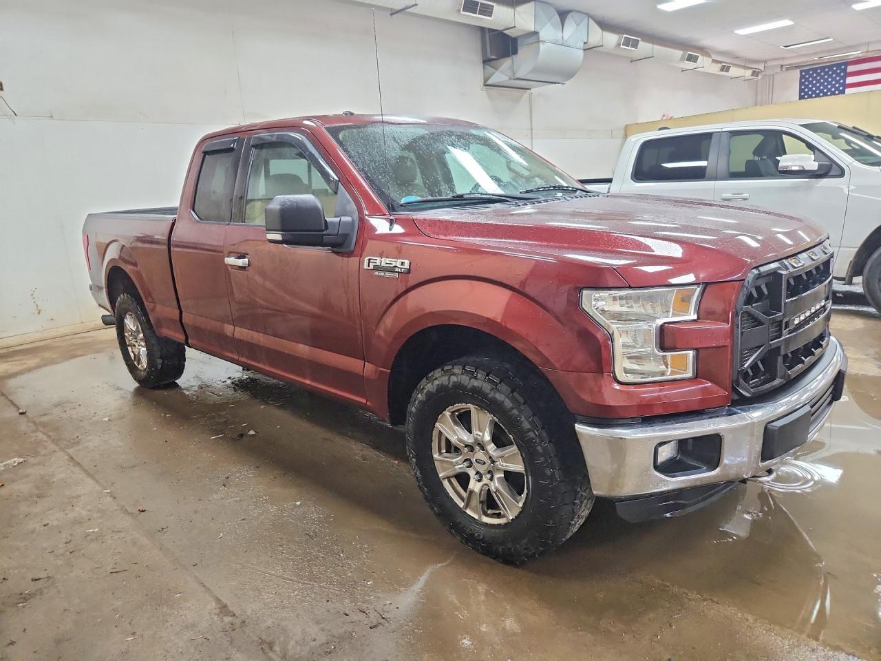 2015 Ford F150 Super Cab Burgundy vin: 1FTFX1EF9FFC06240