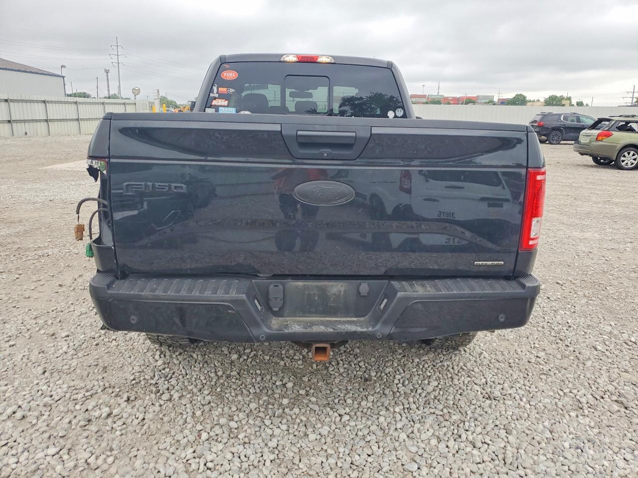2015 Ford F150 Super Cab Black vin: 1FTFX1EF9FFD06029
