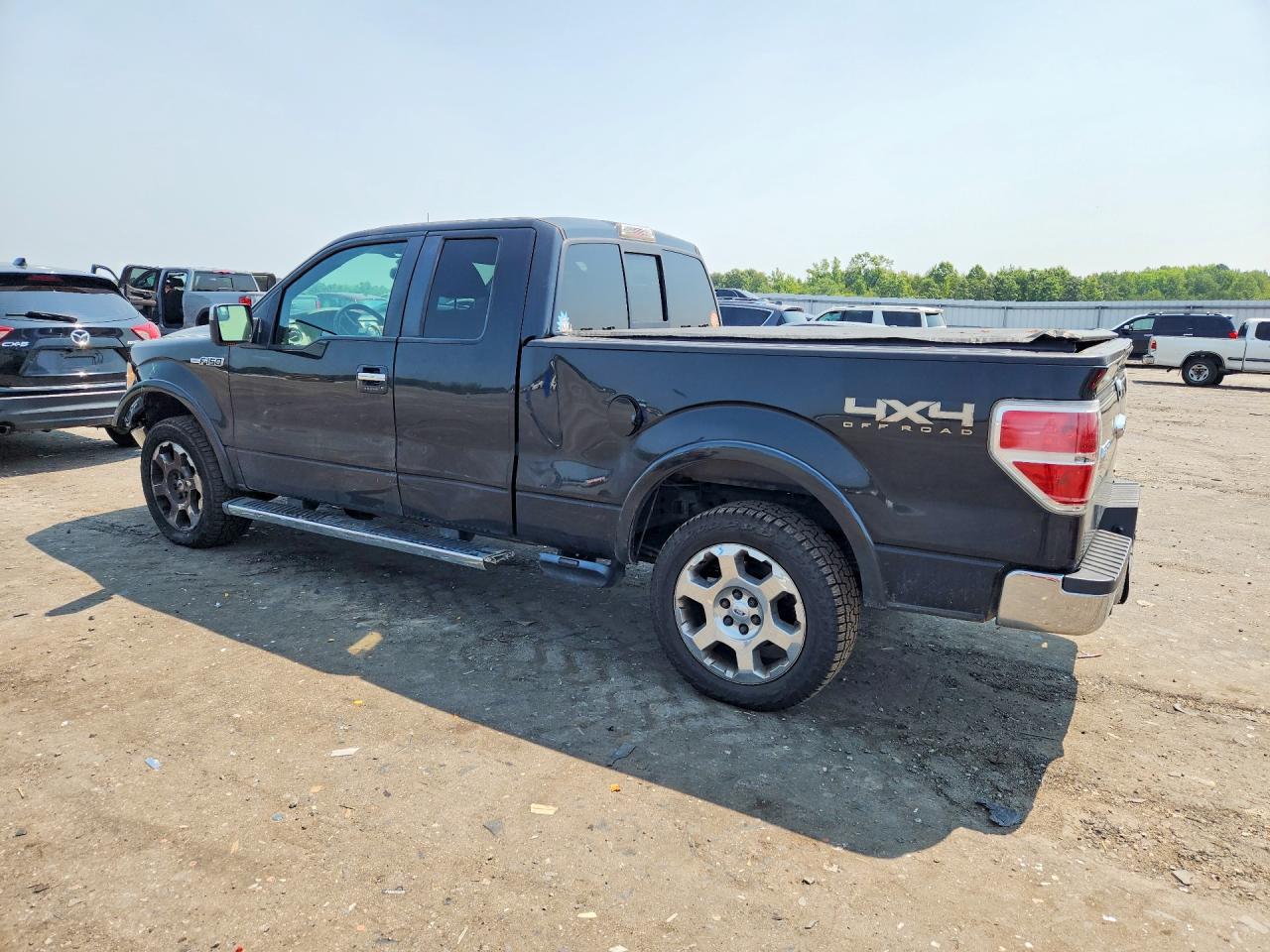 2011 Ford F150 Super Cab Black vin: 1FTFX1EFXBFB36502