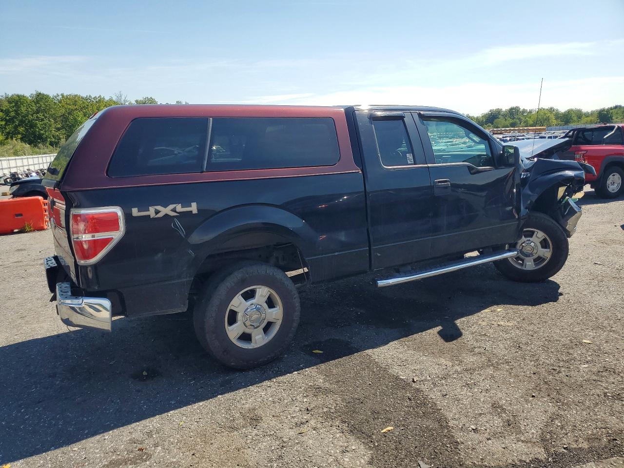 2011 Ford F150 Super Cab Black vin: 1FTFX1EFXBFC30847