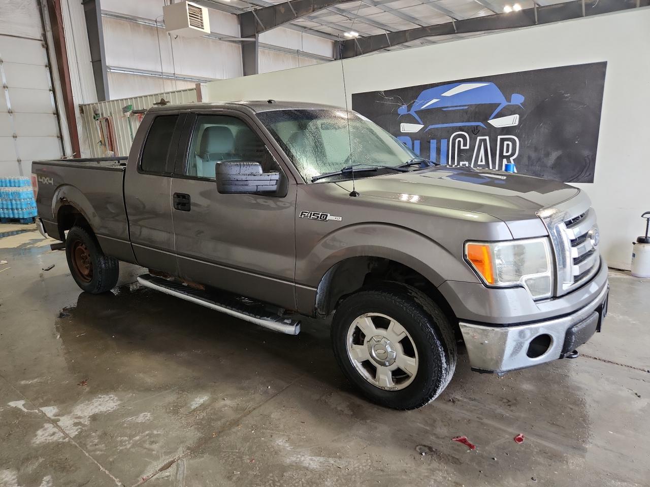 2011 Ford F150 Super Cab Gray vin: 1FTFX1EFXBFD11878 Damage: Right Rear Wheel, Corrosion, > 12 Inches