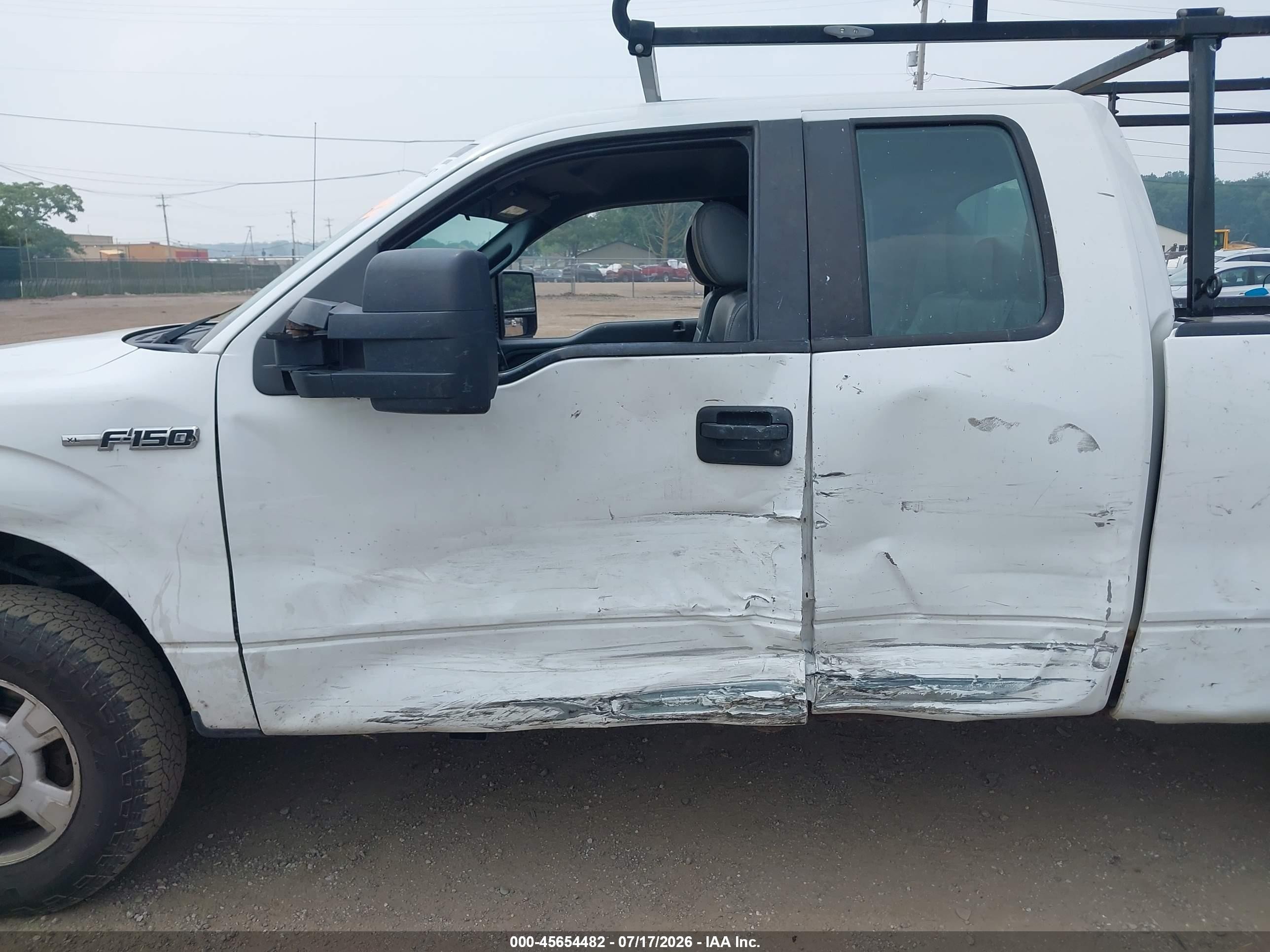 2011 Ford F-150 Xl White vin: 1FTFX1EFXBKD57301