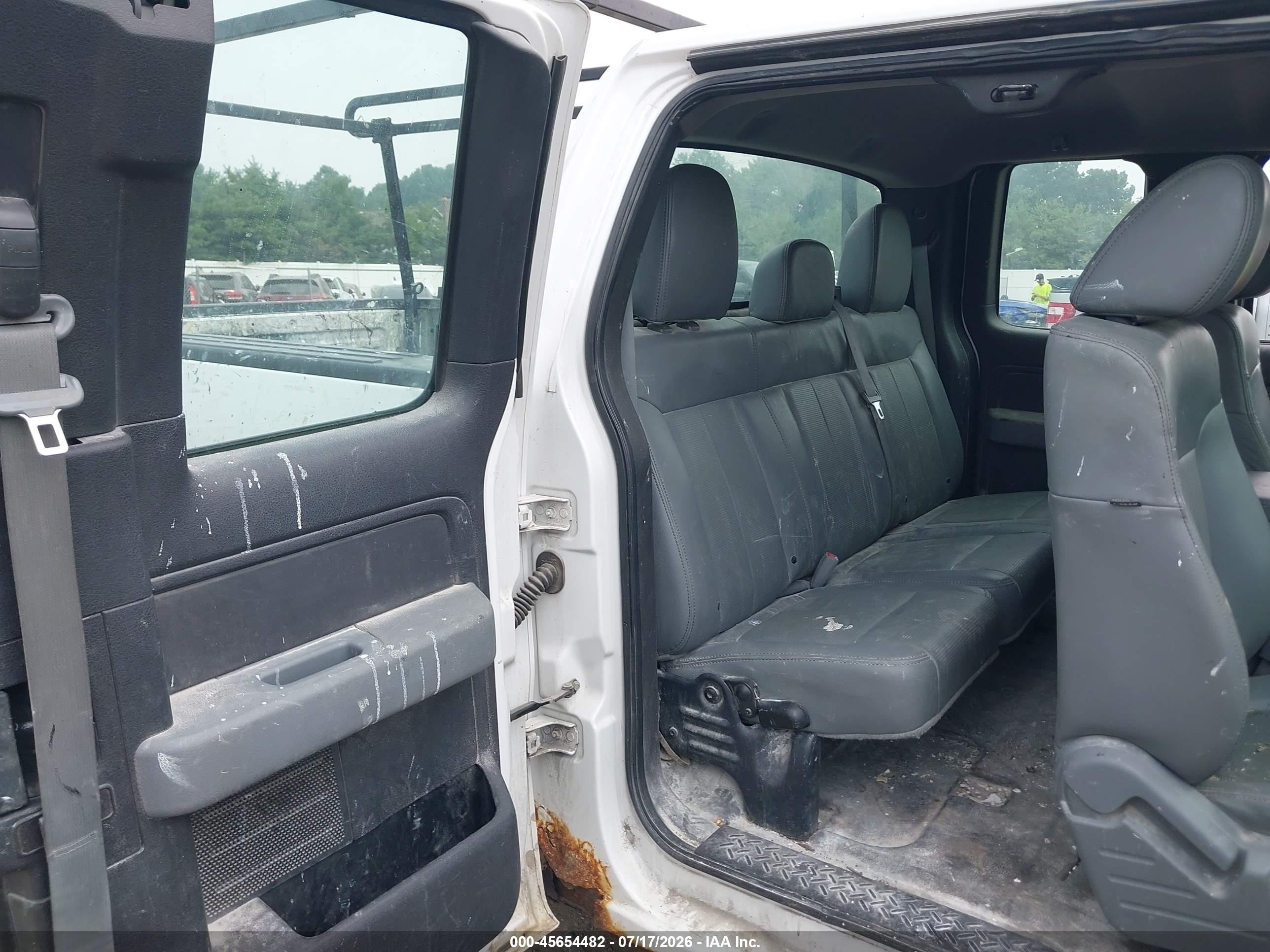 2011 Ford F-150 Xl White vin: 1FTFX1EFXBKD57301